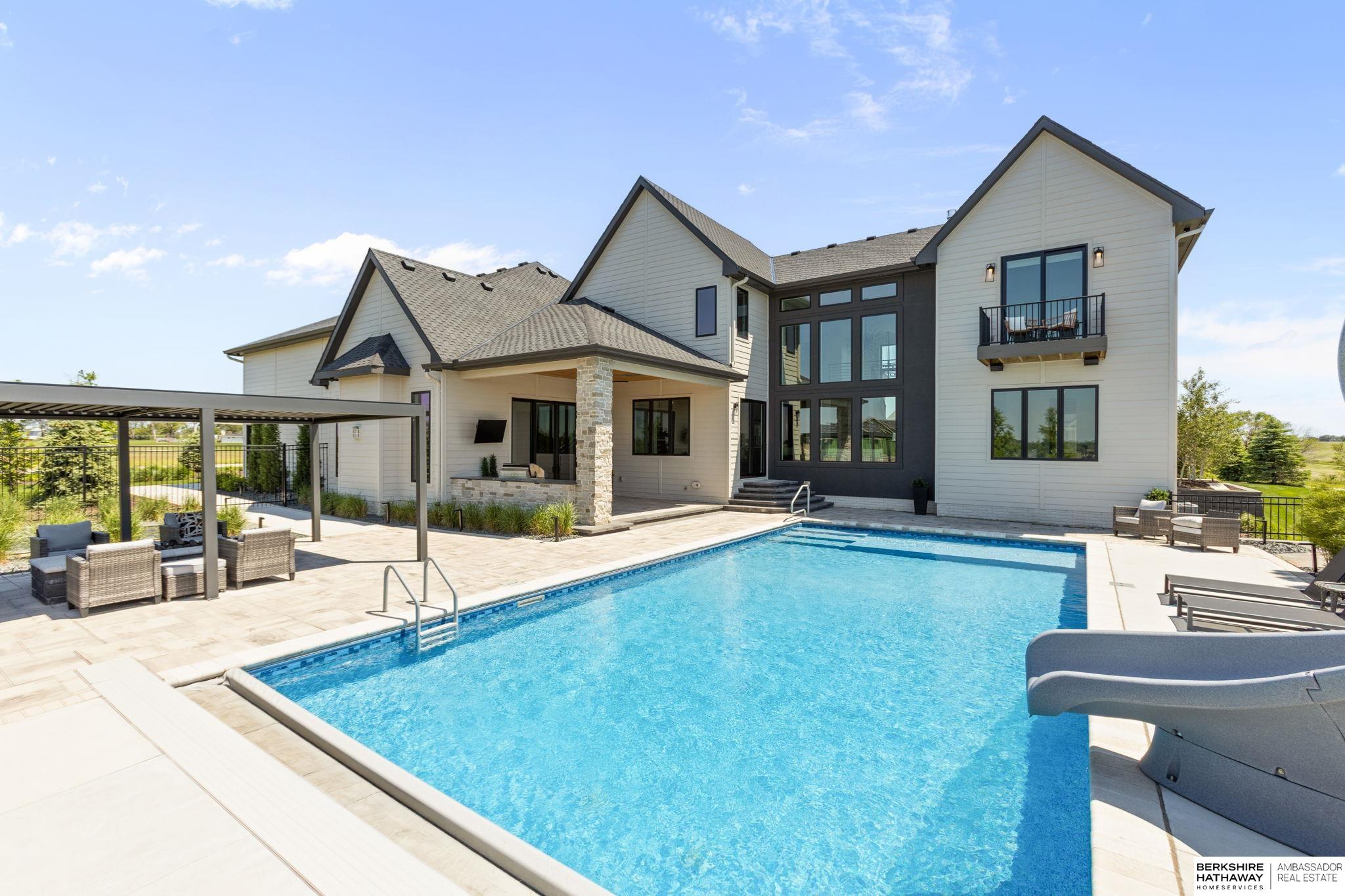 5030 S 223 Plaza
