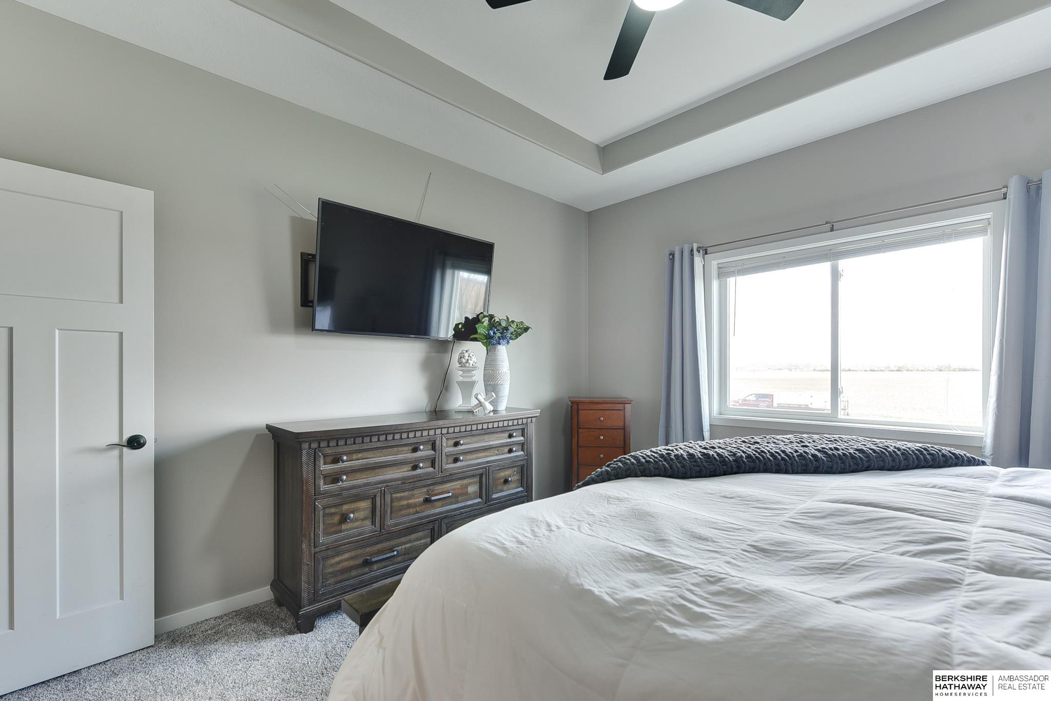 Valley, Nebraska 68064, United States, 5 Bedrooms Bedrooms, ,3 BathroomsBathrooms,Residential,Active,139953