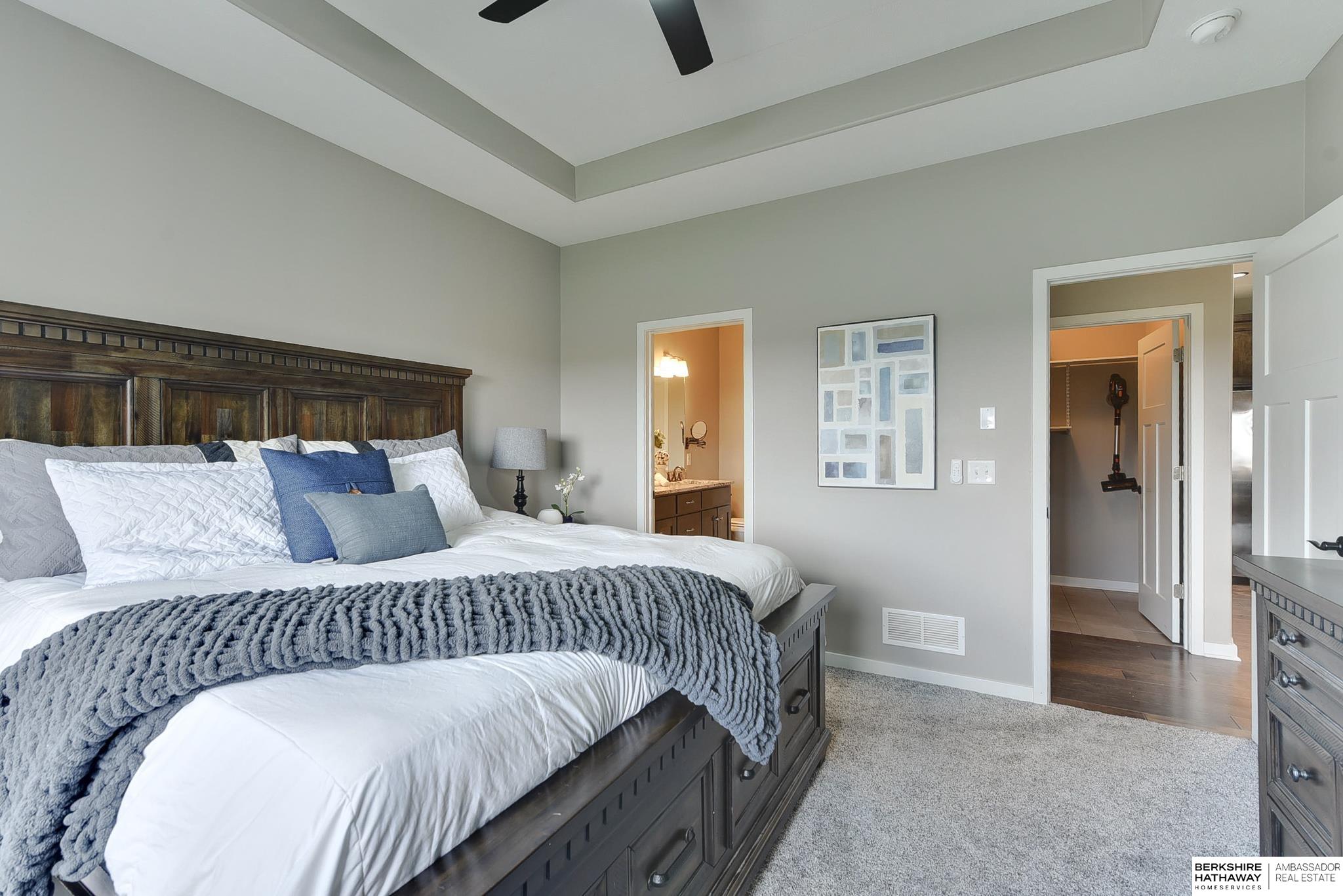 Valley, Nebraska 68064, United States, 5 Bedrooms Bedrooms, ,3 BathroomsBathrooms,Residential,Active,139953