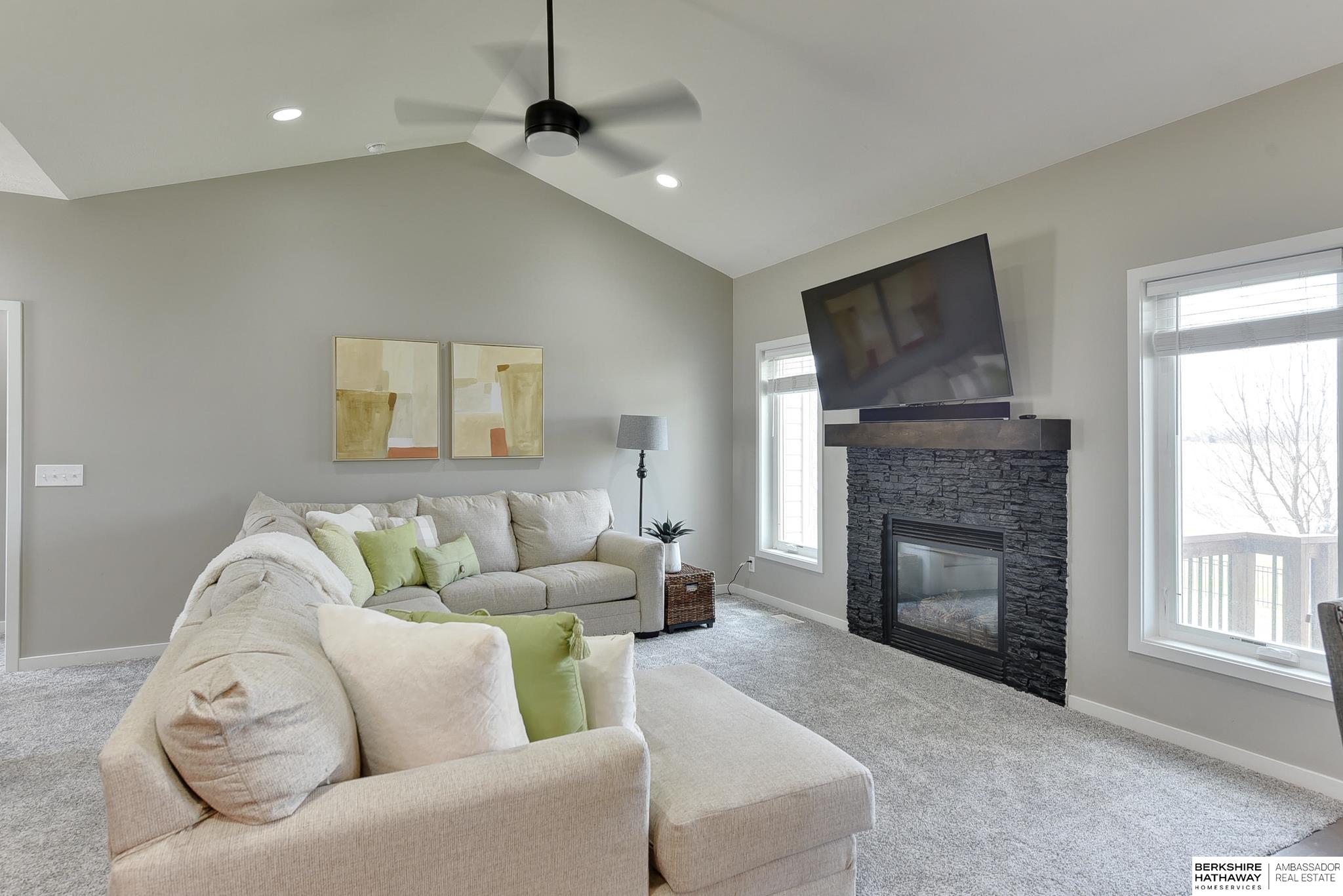 Valley, Nebraska 68064, United States, 5 Bedrooms Bedrooms, ,3 BathroomsBathrooms,Residential,Active,139953