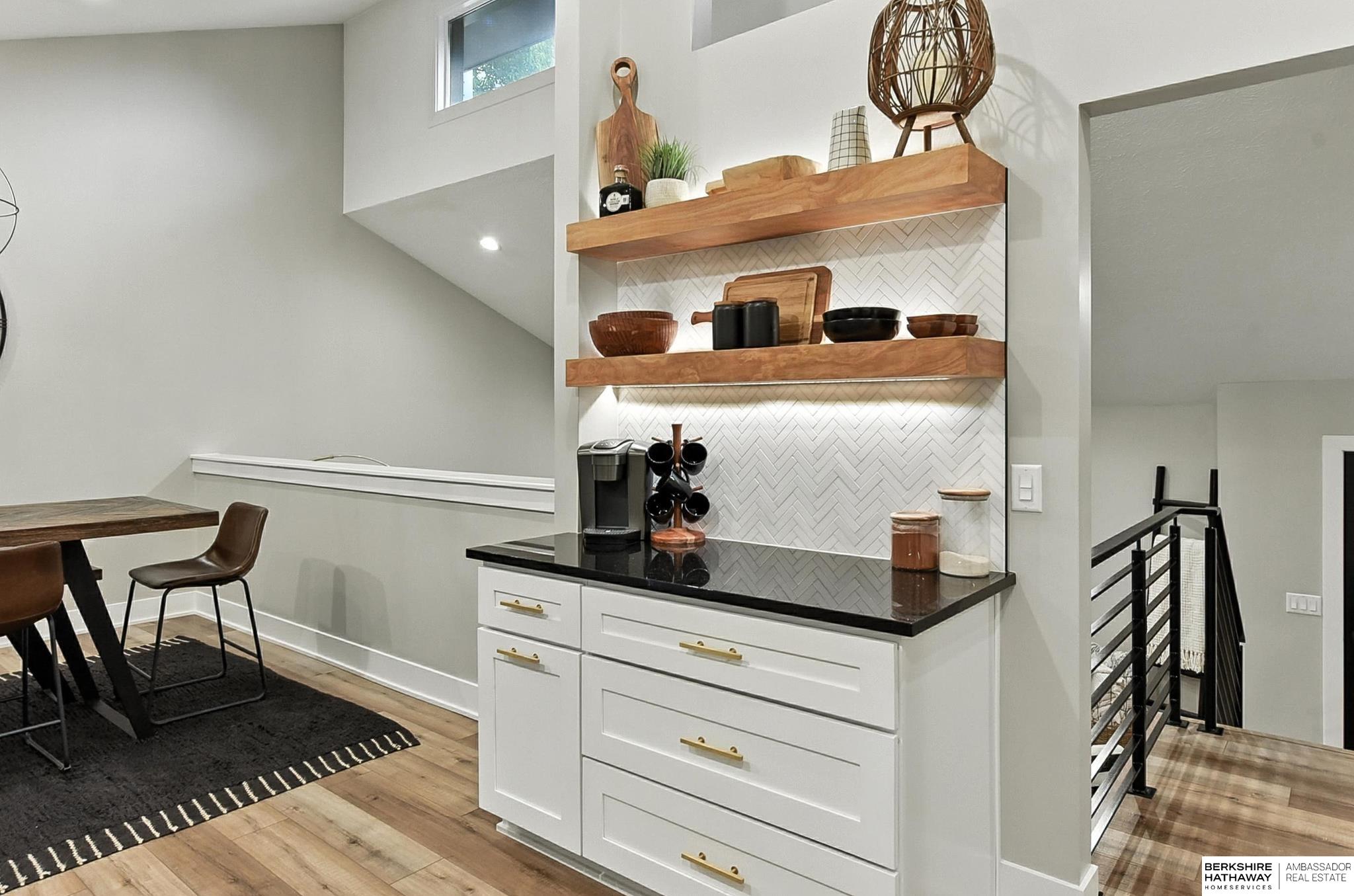 Omaha, Nebraska 68164, United States, 3 Bedrooms Bedrooms, ,2 BathroomsBathrooms,Residential,Active,169840