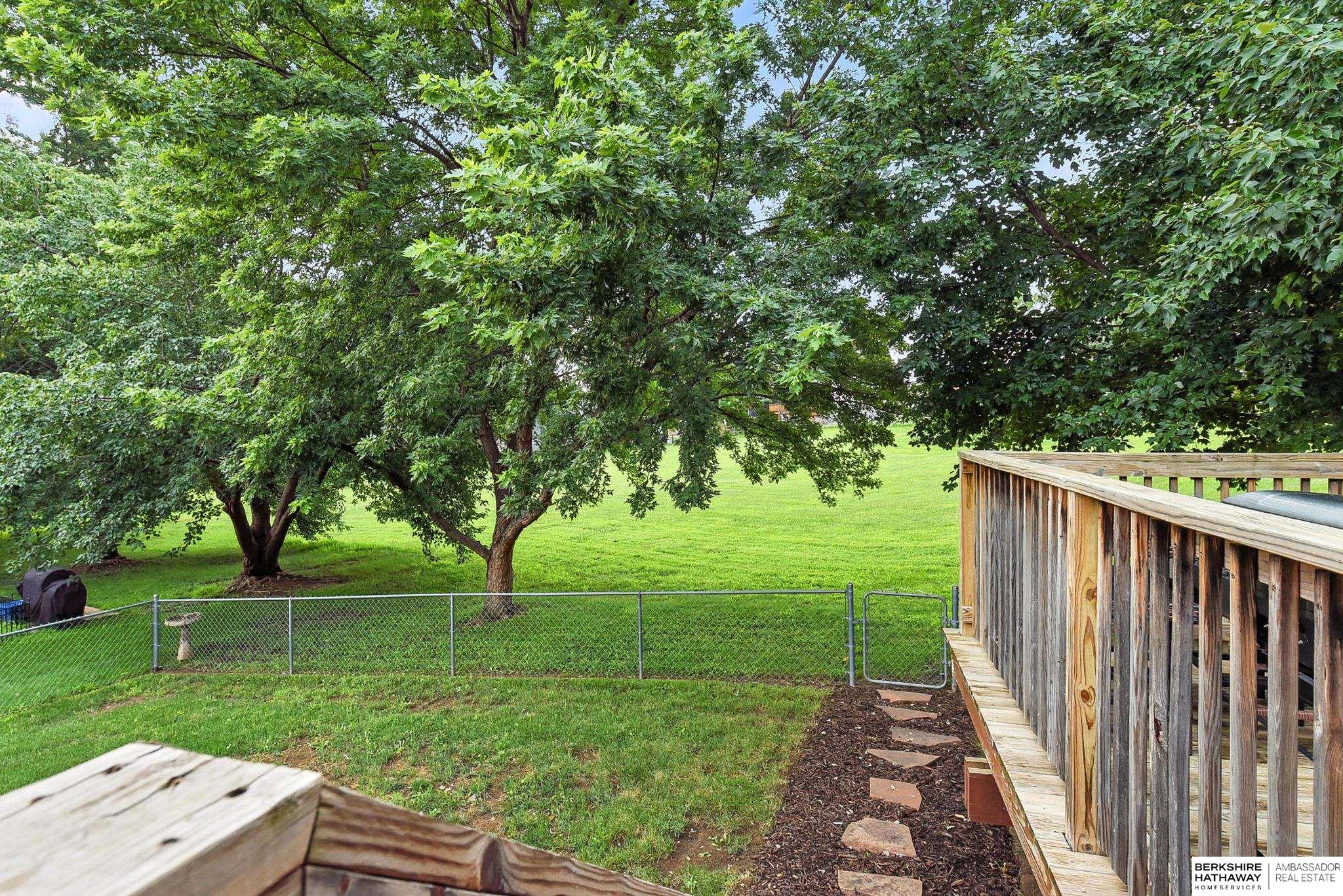 Omaha, Nebraska 68164, United States, 3 Bedrooms Bedrooms, ,2 BathroomsBathrooms,Residential,Active,169840