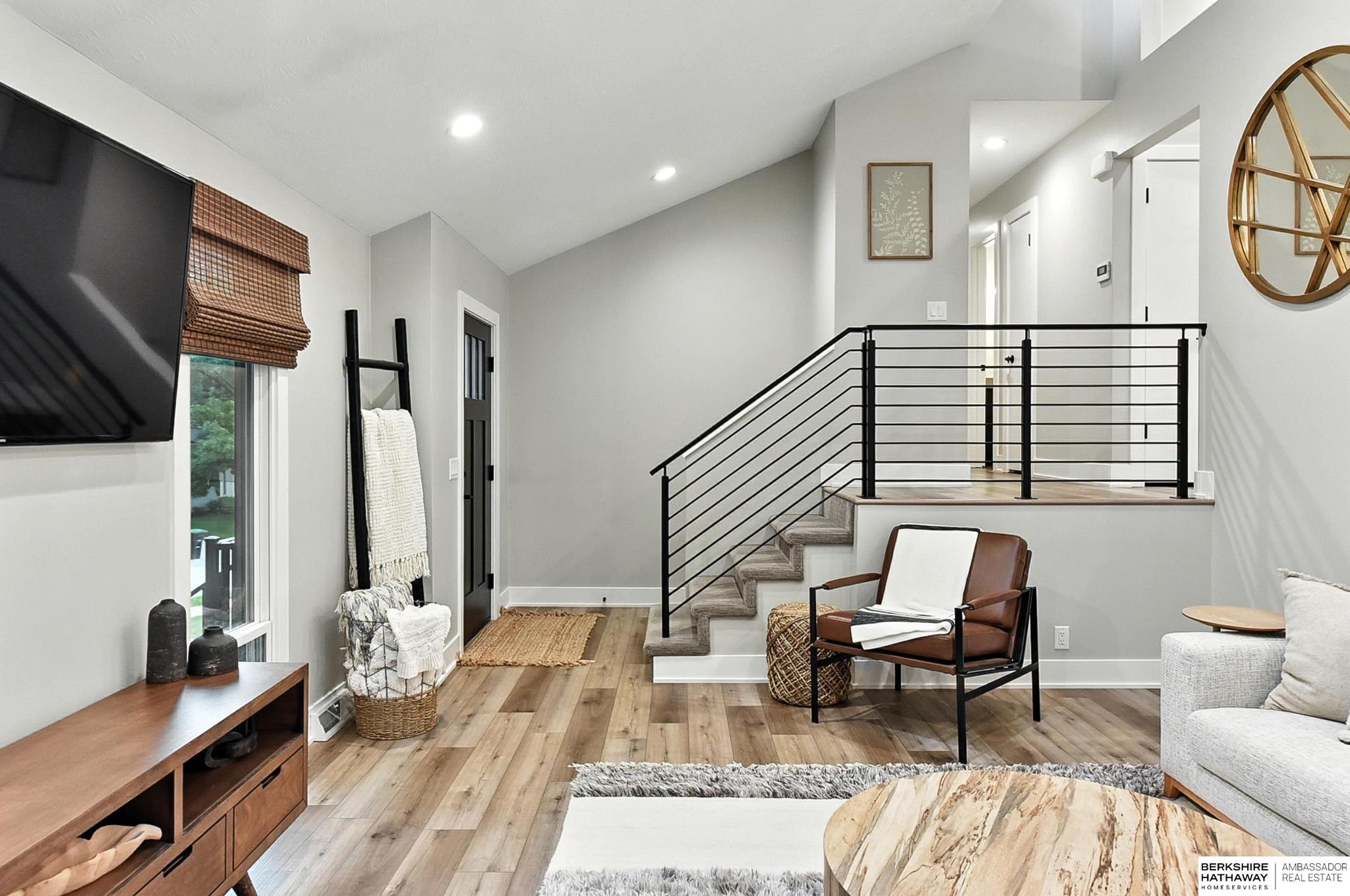 Omaha, Nebraska 68164, United States, 3 Bedrooms Bedrooms, ,2 BathroomsBathrooms,Residential,Active,169840