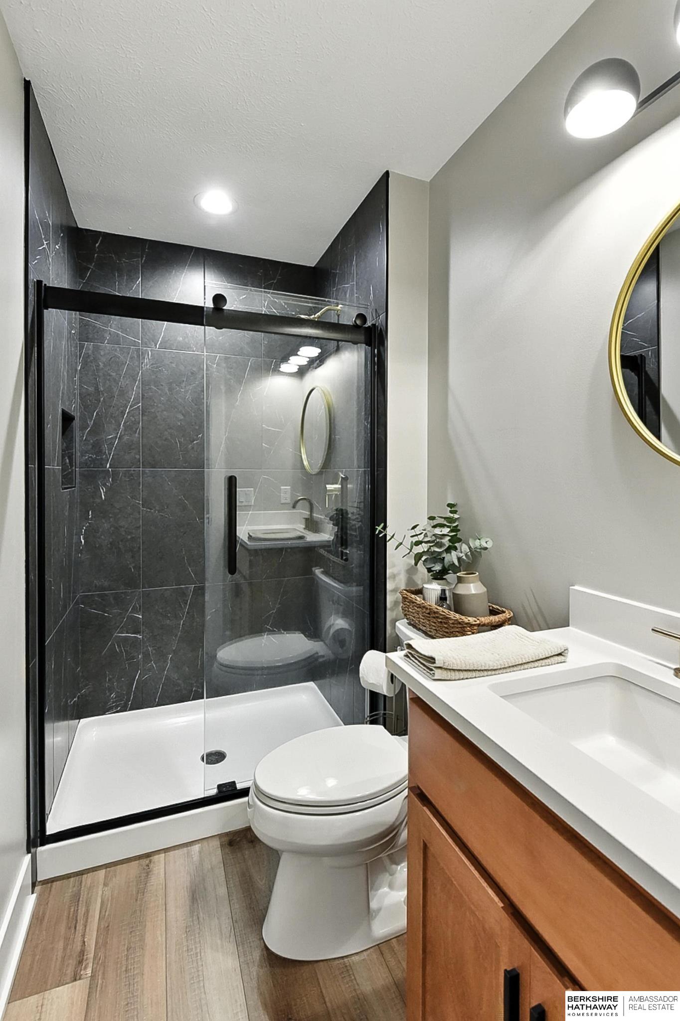 Omaha, Nebraska 68164, United States, 3 Bedrooms Bedrooms, ,2 BathroomsBathrooms,Residential,Active,169840