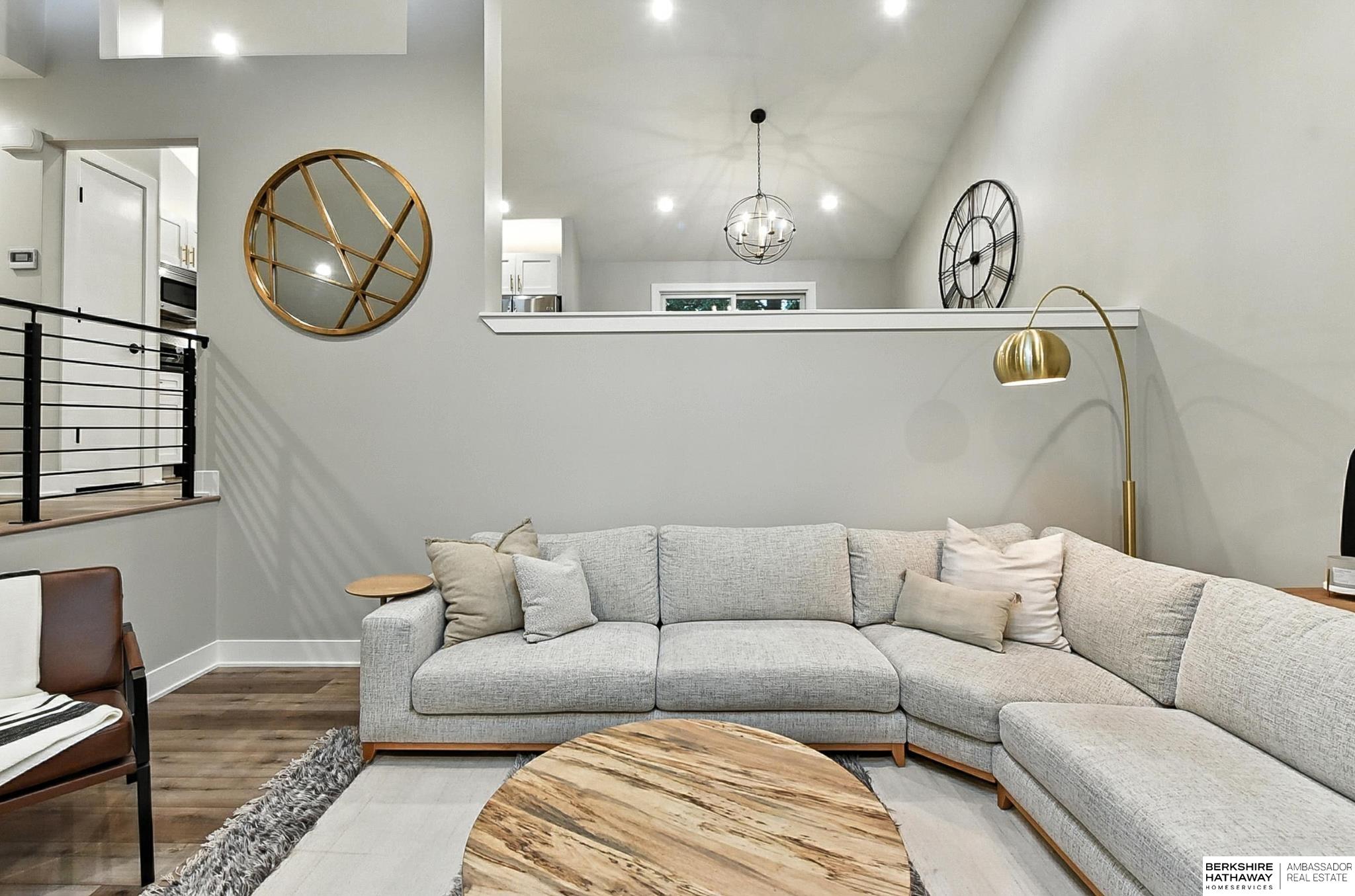 Omaha, Nebraska 68164, United States, 3 Bedrooms Bedrooms, ,2 BathroomsBathrooms,Residential,Active,169840