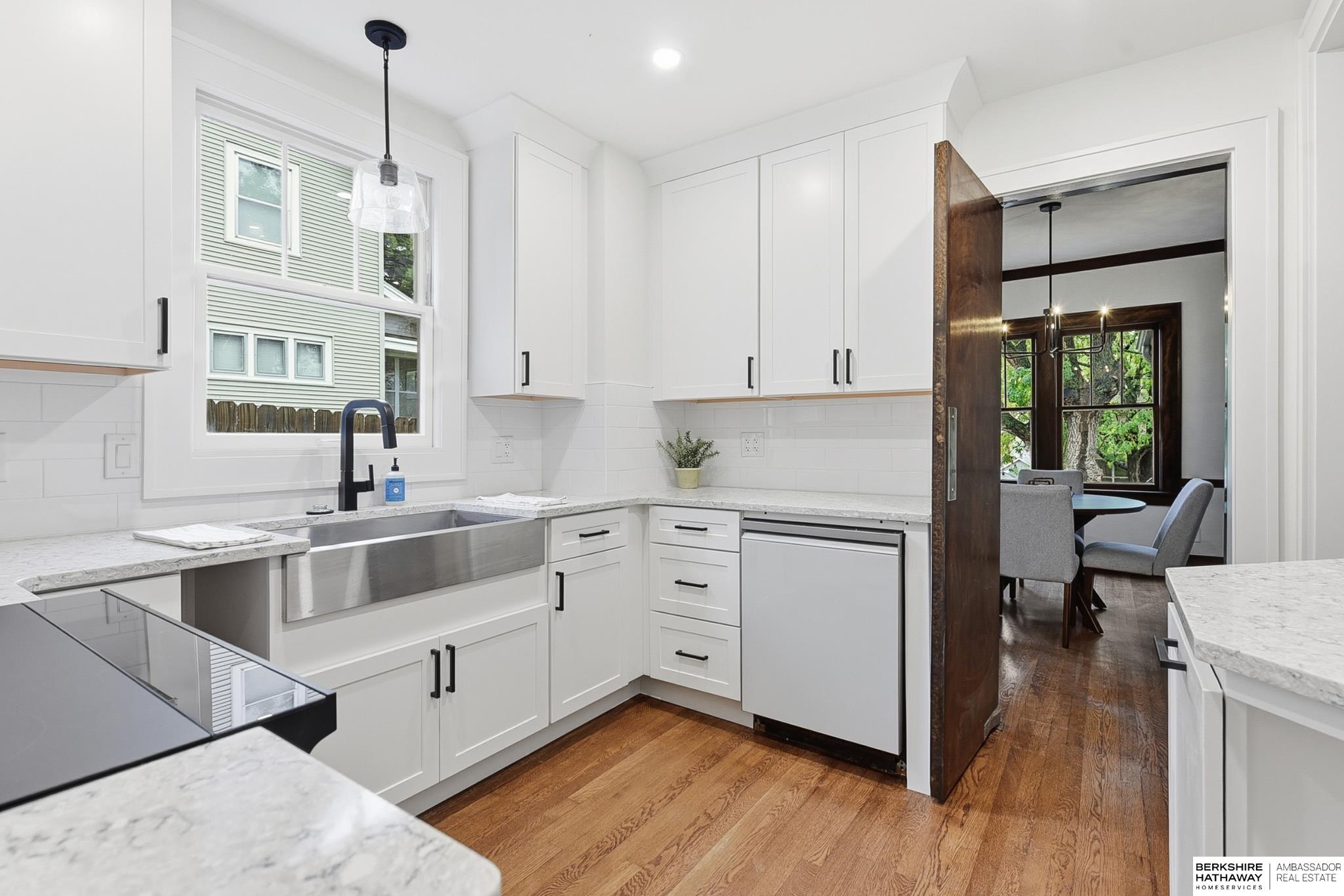 Omaha, Nebraska 68131, United States, 4 Bedrooms Bedrooms, ,2 BathroomsBathrooms,Residential,Active,235872