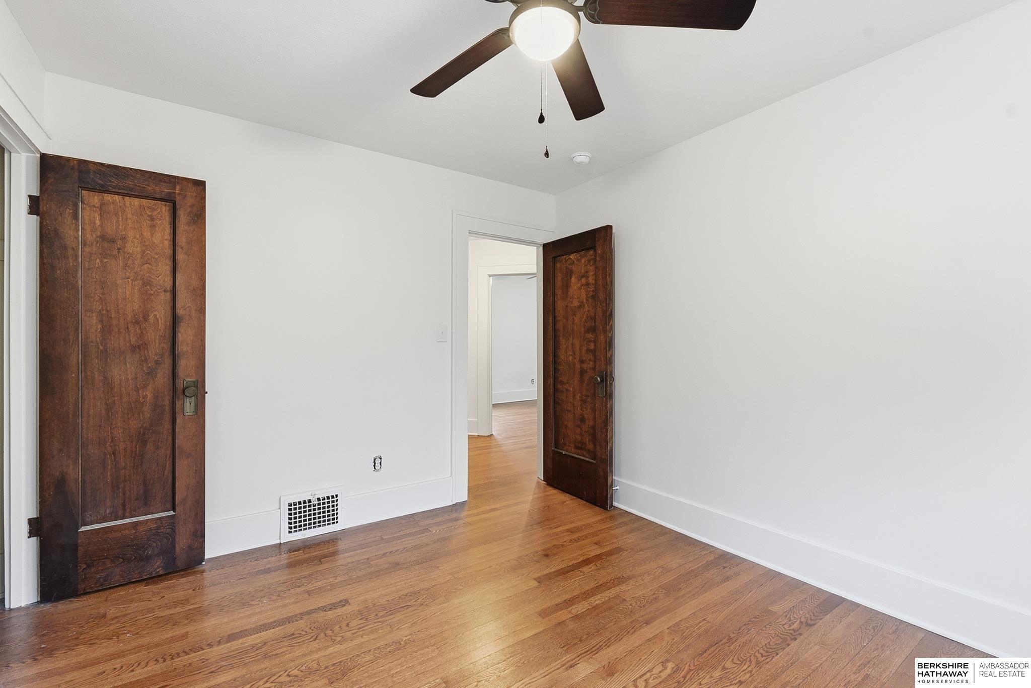 Omaha, Nebraska 68131, United States, 4 Bedrooms Bedrooms, ,2 BathroomsBathrooms,Residential,Active,235872