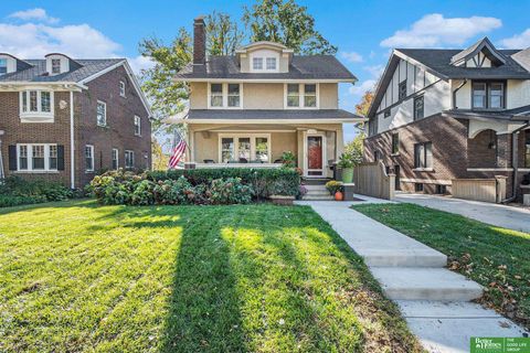 Photo of 3563 Woolworth Avenue, Omaha, NE 68105 (MLS # 22530735)