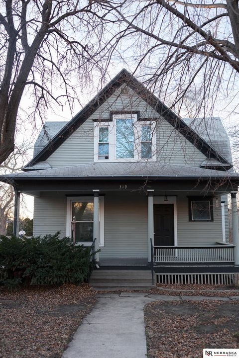 Photo of 319 S 27th Street, Lincoln, NE 68510 (MLS # 22535358)