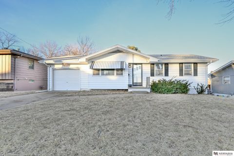 Photo of 9144 Boyd Street, Omaha, NE 68134 (MLS # 22603892)