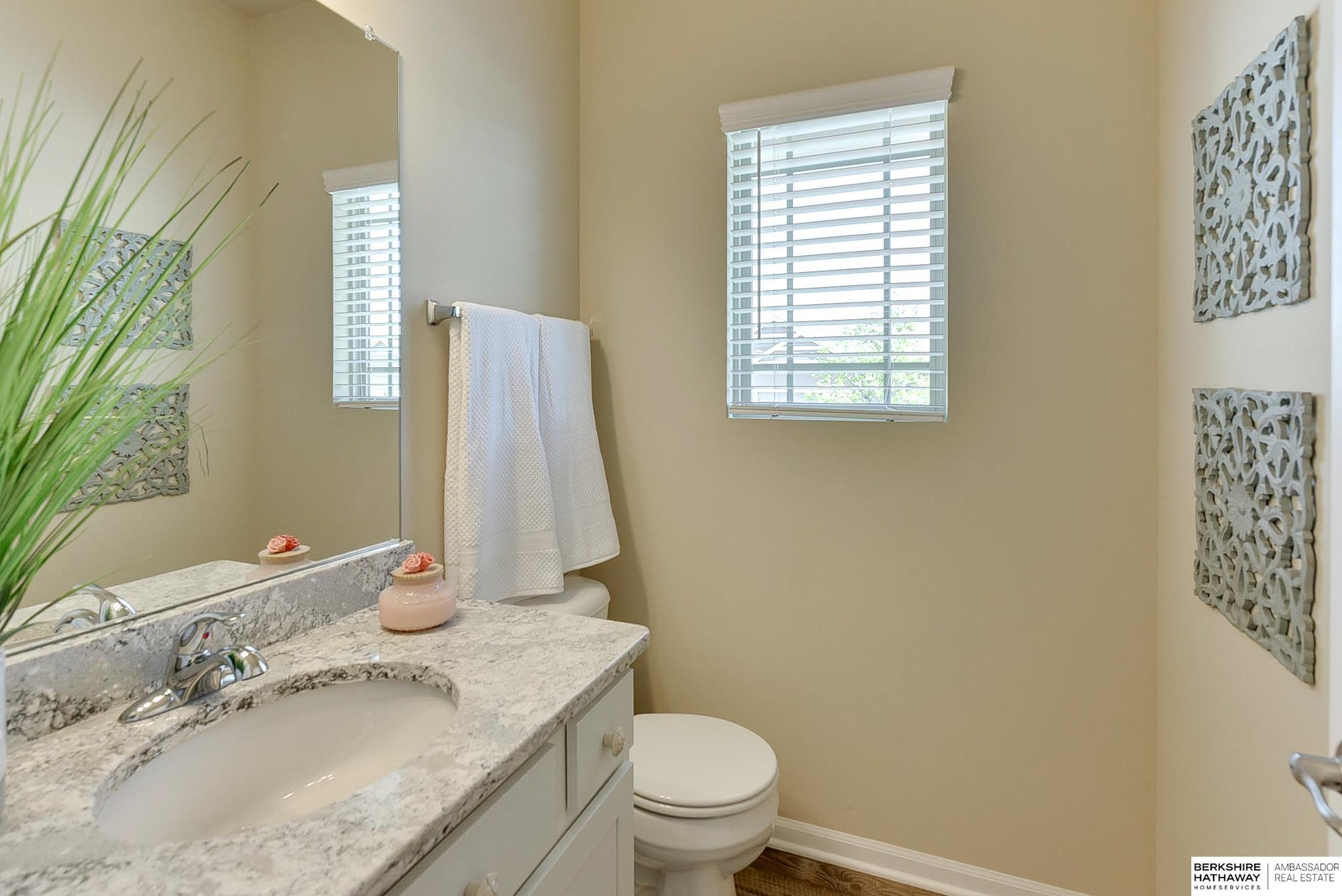 Papillion, Nebraska 68133, United States, 4 Bedrooms Bedrooms, ,3 BathroomsBathrooms,Residential,Active,113407