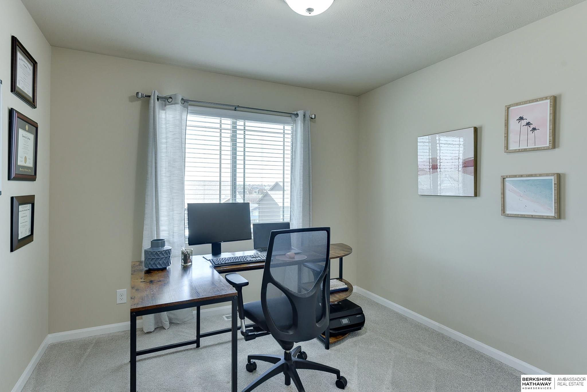 Papillion, Nebraska 68133, United States, 4 Bedrooms Bedrooms, ,3 BathroomsBathrooms,Residential,Active,113407