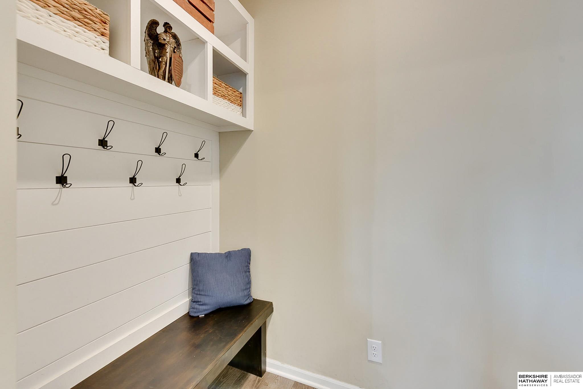 Papillion, Nebraska 68133, United States, 4 Bedrooms Bedrooms, ,3 BathroomsBathrooms,Residential,Active,113407