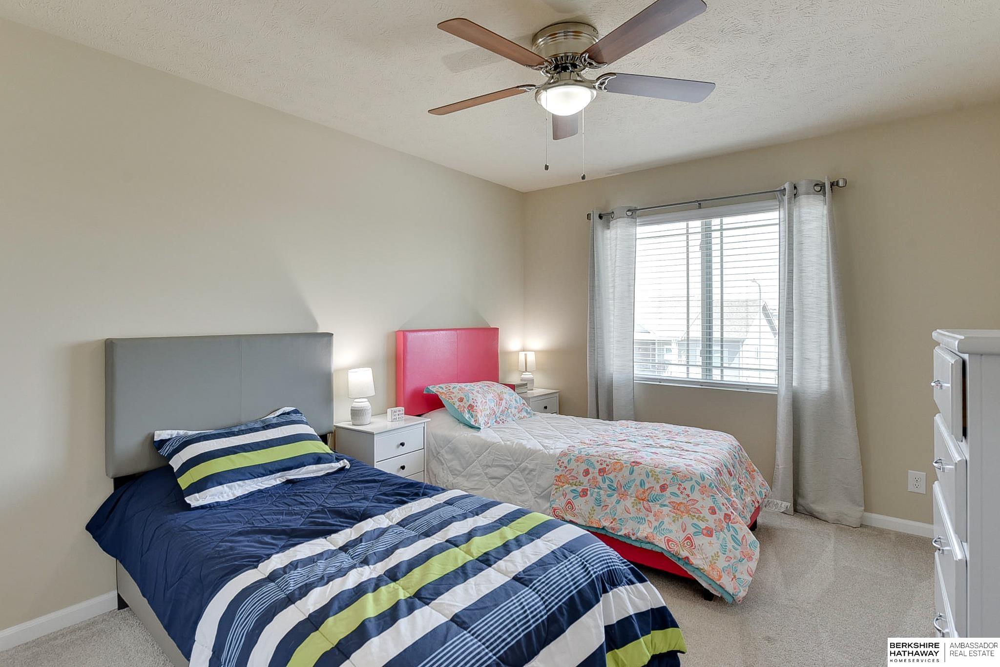 Papillion, Nebraska 68133, United States, 4 Bedrooms Bedrooms, ,3 BathroomsBathrooms,Residential,Active,113407