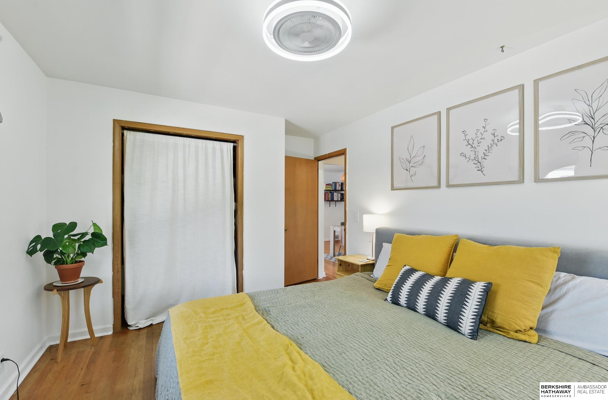 Omaha, Nebraska 68105, United States, 3 Bedrooms Bedrooms, ,2 BathroomsBathrooms,Residential,Pending,124173