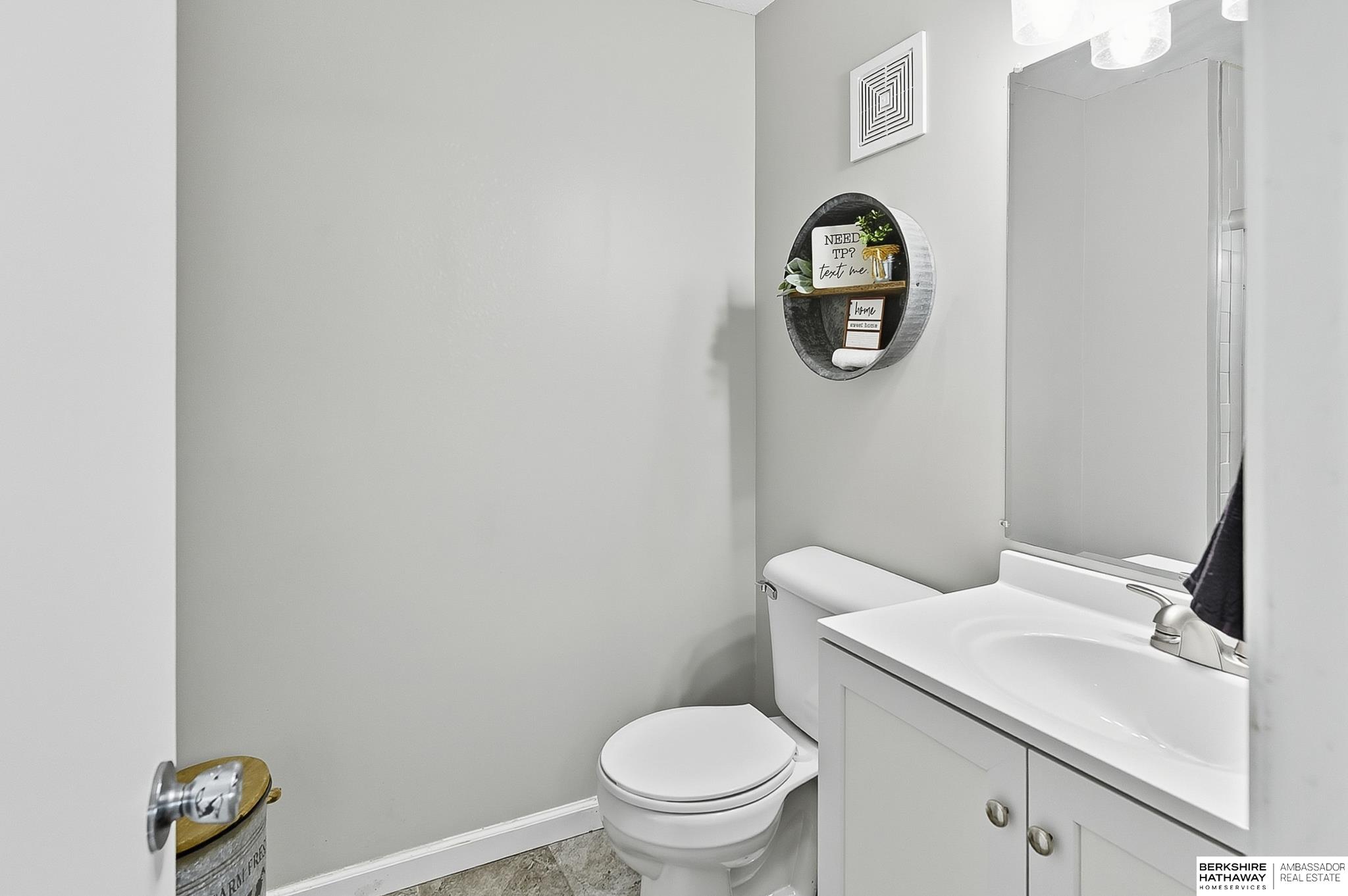 Omaha, Nebraska 68164, United States, 3 Bedrooms Bedrooms, ,3 BathroomsBathrooms,Residential,Active,223732