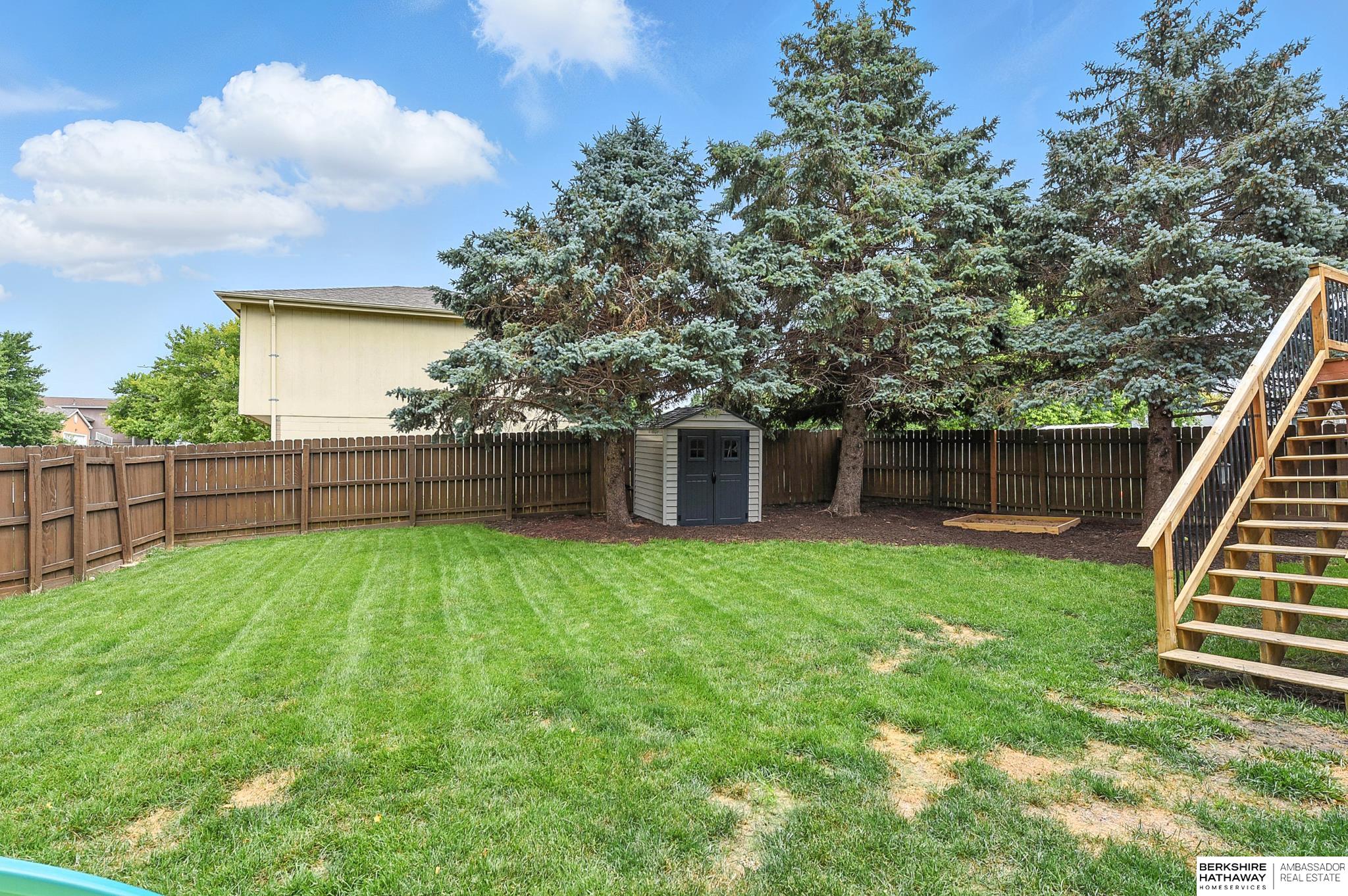 Omaha, Nebraska 68164, United States, 3 Bedrooms Bedrooms, ,3 BathroomsBathrooms,Residential,Active,223732