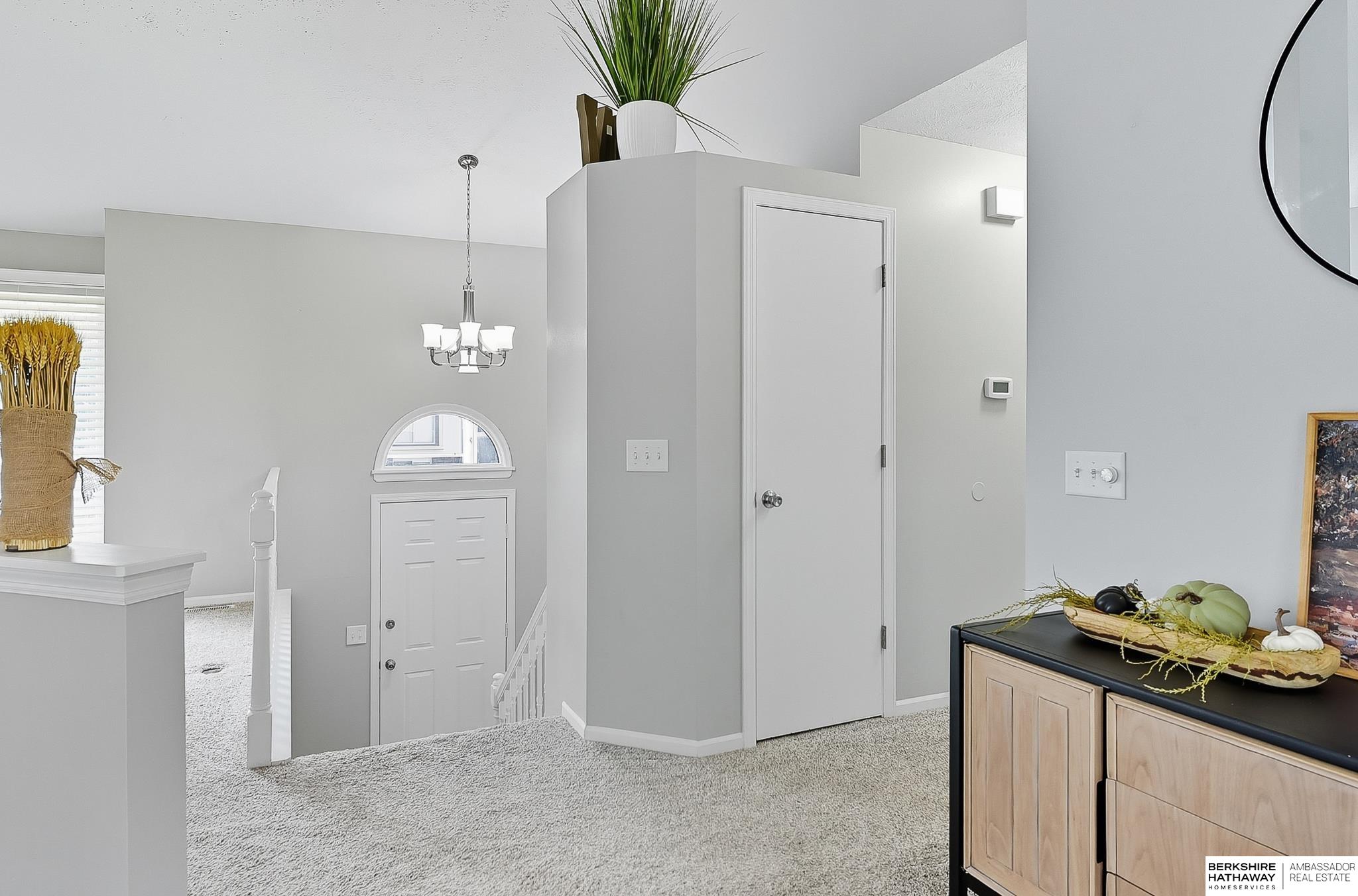 Omaha, Nebraska 68164, United States, 3 Bedrooms Bedrooms, ,3 BathroomsBathrooms,Residential,Active,223732