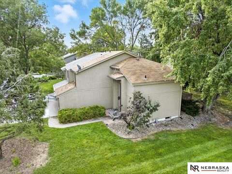 Photo of 10487 Lawndale Plaza, Omaha, NE 68134 (MLS # 22528326)