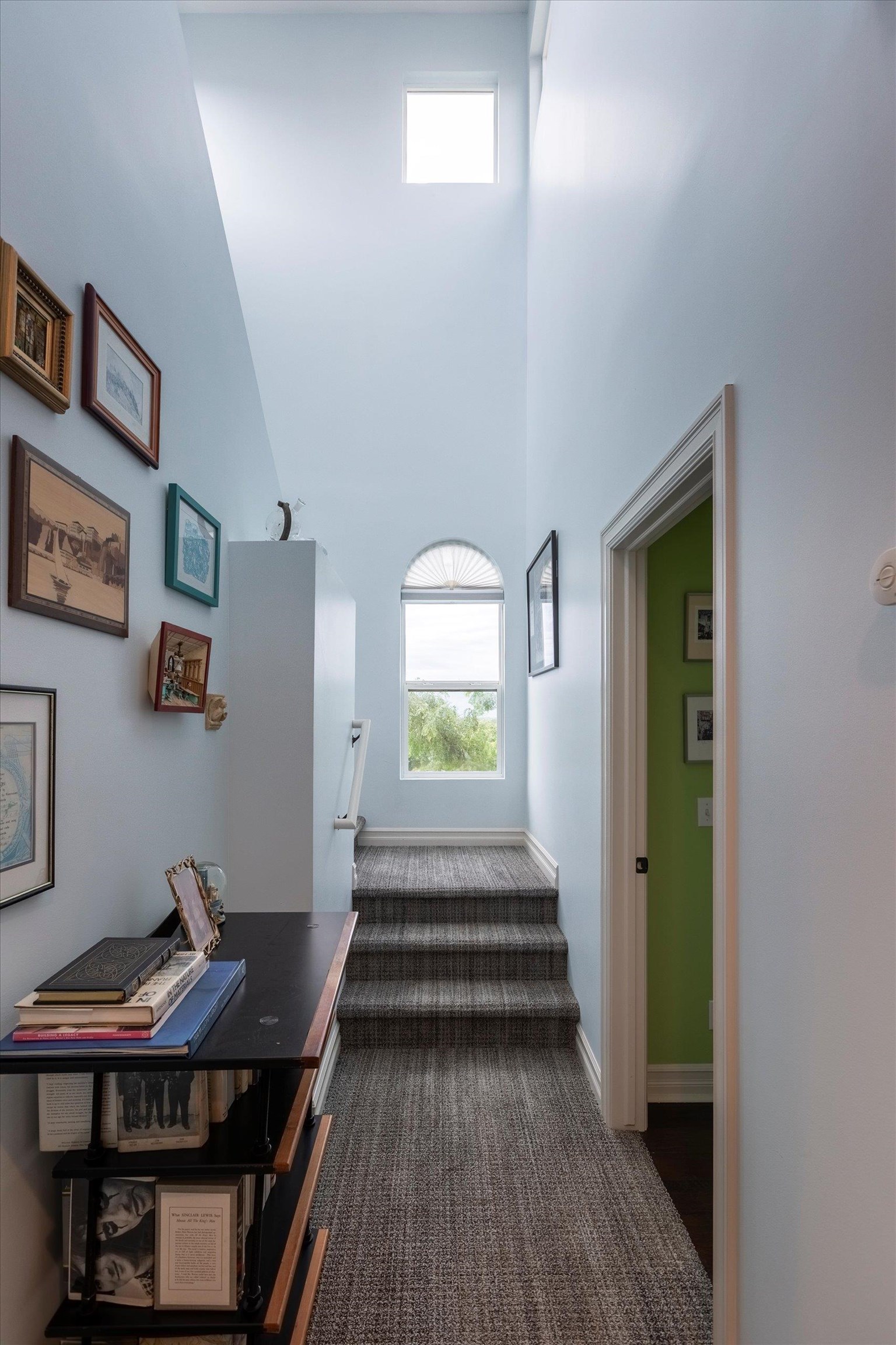 Omaha, Nebraska 68108, United States, 2 Bedrooms Bedrooms, ,2 BathroomsBathrooms,Residential,Pending,164926