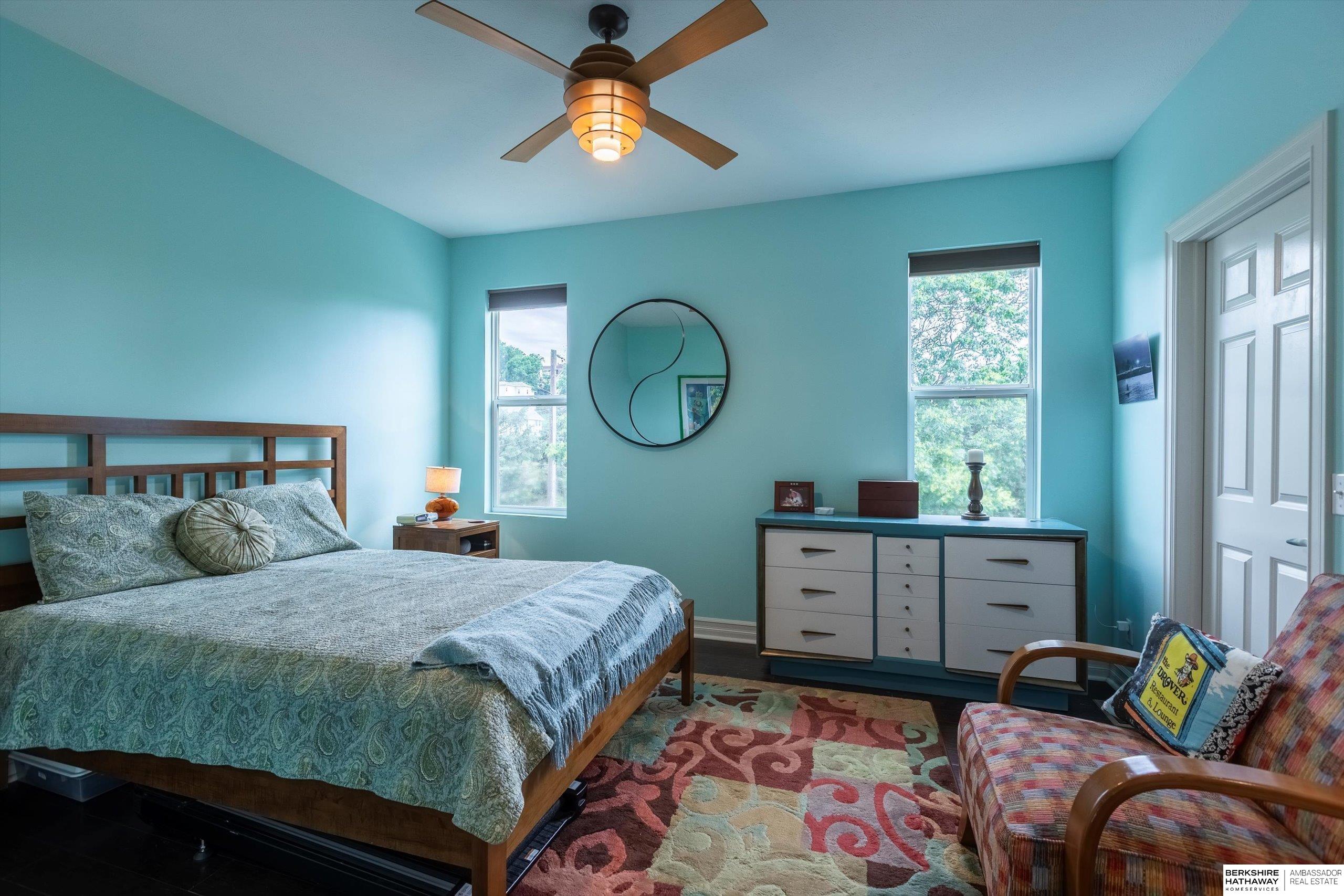 Omaha, Nebraska 68108, United States, 2 Bedrooms Bedrooms, ,2 BathroomsBathrooms,Residential,Pending,164926