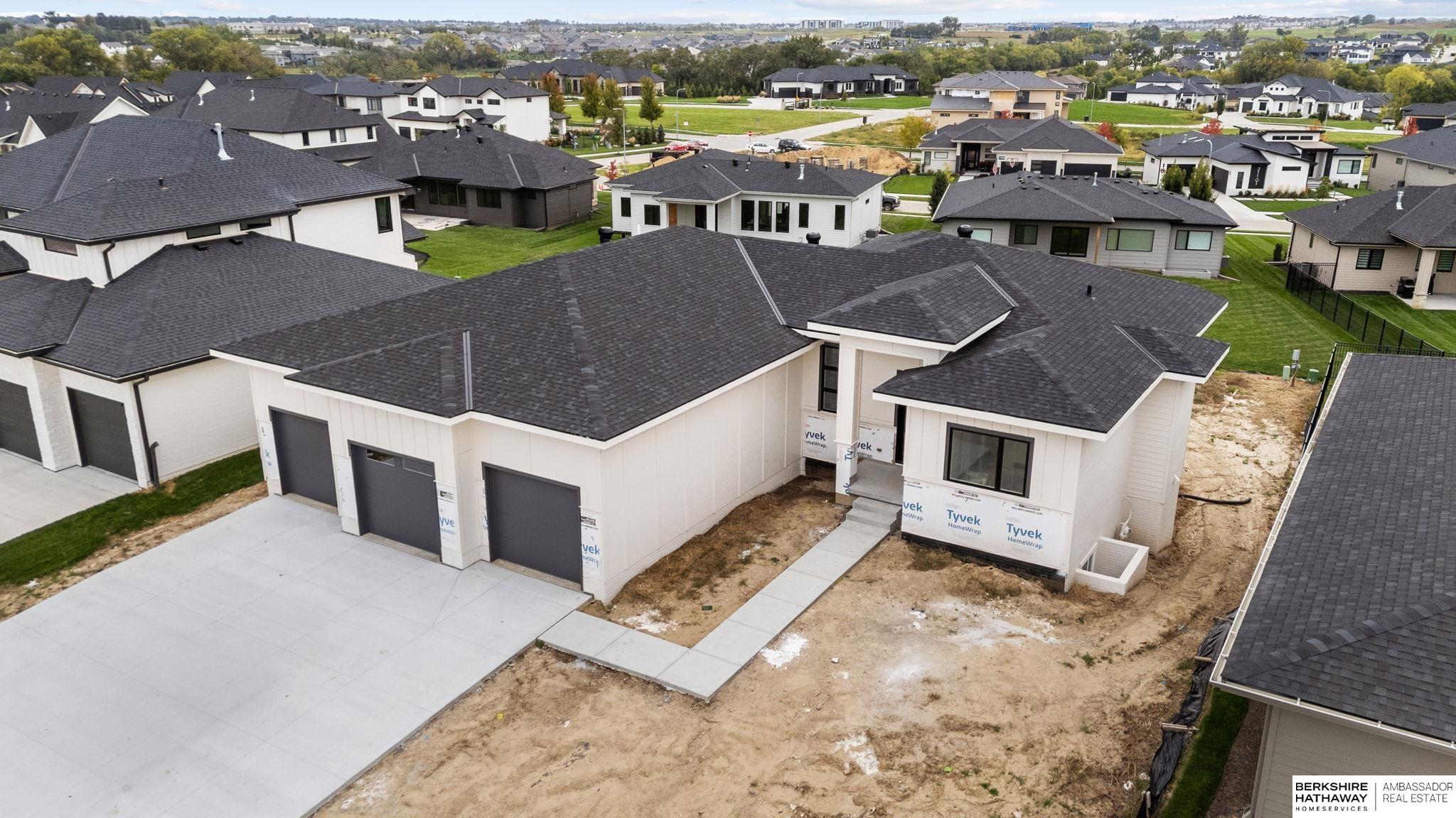 Elkhorn, Nebraska 68022, United States, 5 Bedrooms Bedrooms, ,3 BathroomsBathrooms,Residential,Active,207454