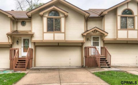 Photo of 309 E 17th Avenue, Bellevue, NE 68005 (MLS # 22604994)
