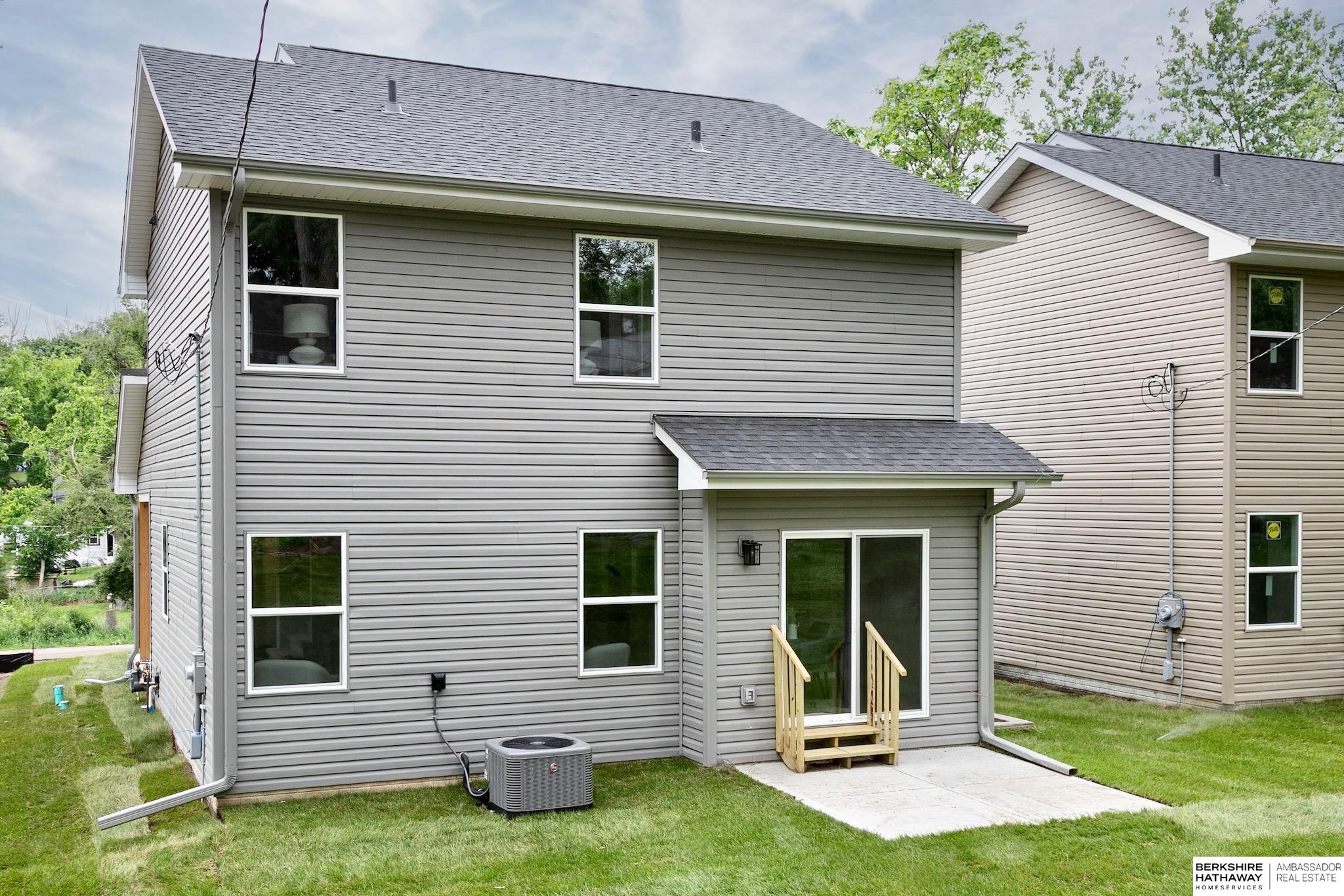 Omaha, Nebraska 68117, United States, 4 Bedrooms Bedrooms, ,3 BathroomsBathrooms,Residential,Active,152656