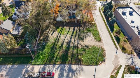 Photo of 201 S 71st Street, Omaha, NE 68132 (MLS # 22532722)