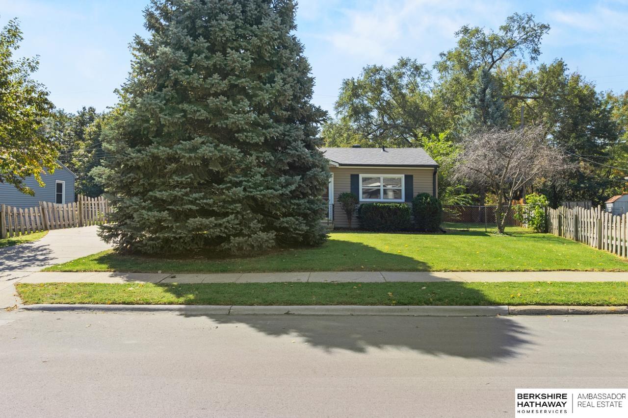 La Vista, Nebraska 68128, United States, 2 Bedrooms Bedrooms, ,2 BathroomsBathrooms,Residential,Pending,212624