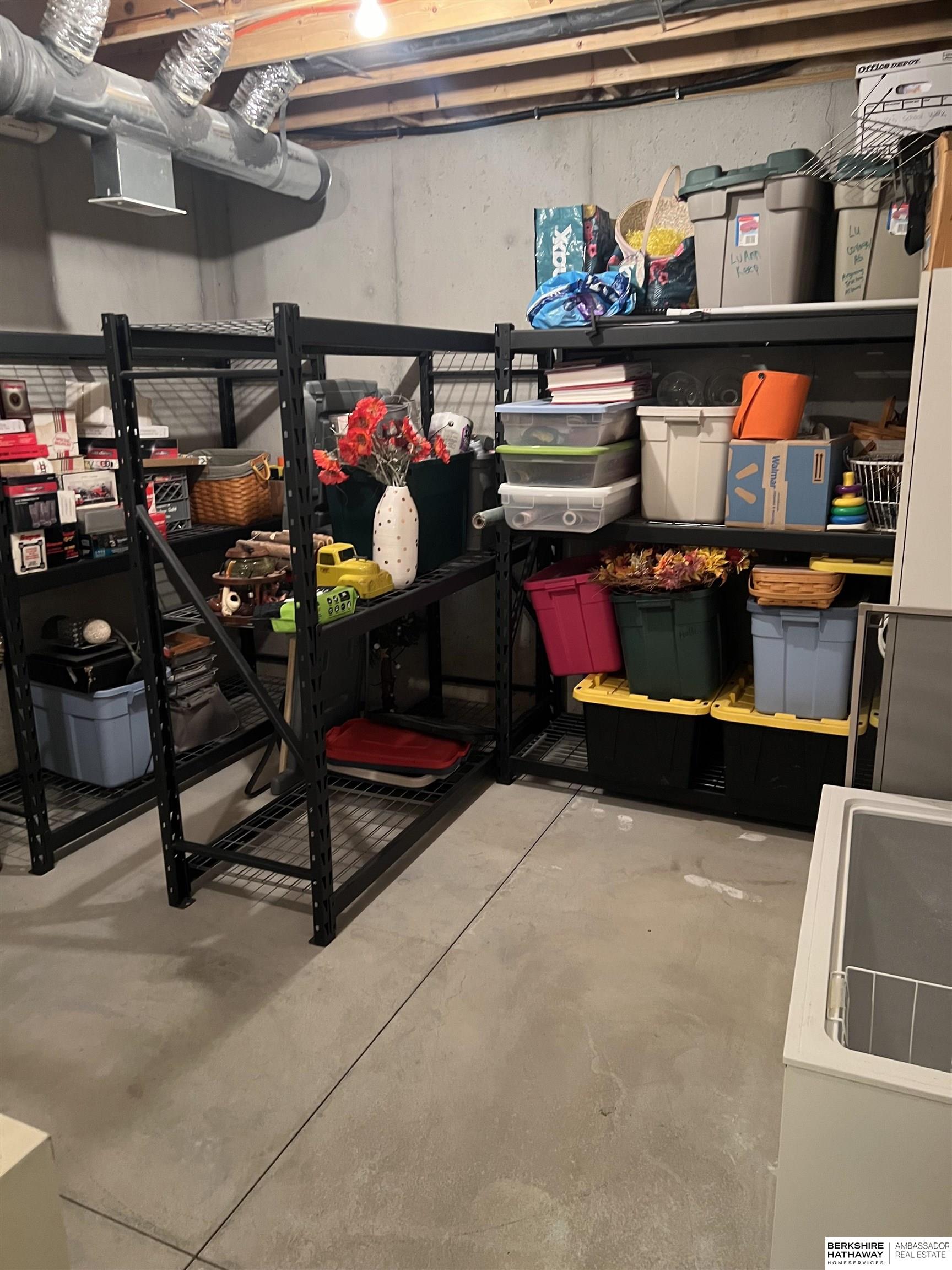 Papillion, Nebraska 68046, United States, 4 Bedrooms Bedrooms, ,3 BathroomsBathrooms,Residential,Active,23342