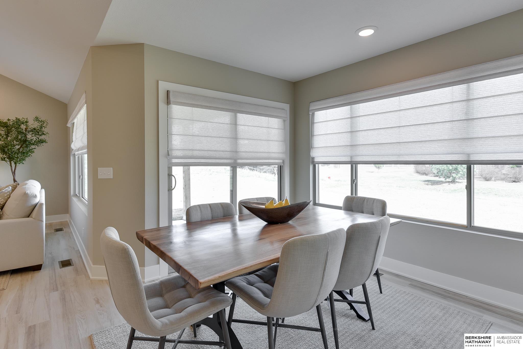 Elkhorn, Nebraska 68022, United States, 2 Bedrooms Bedrooms, ,2 BathroomsBathrooms,Residential,Active,125356