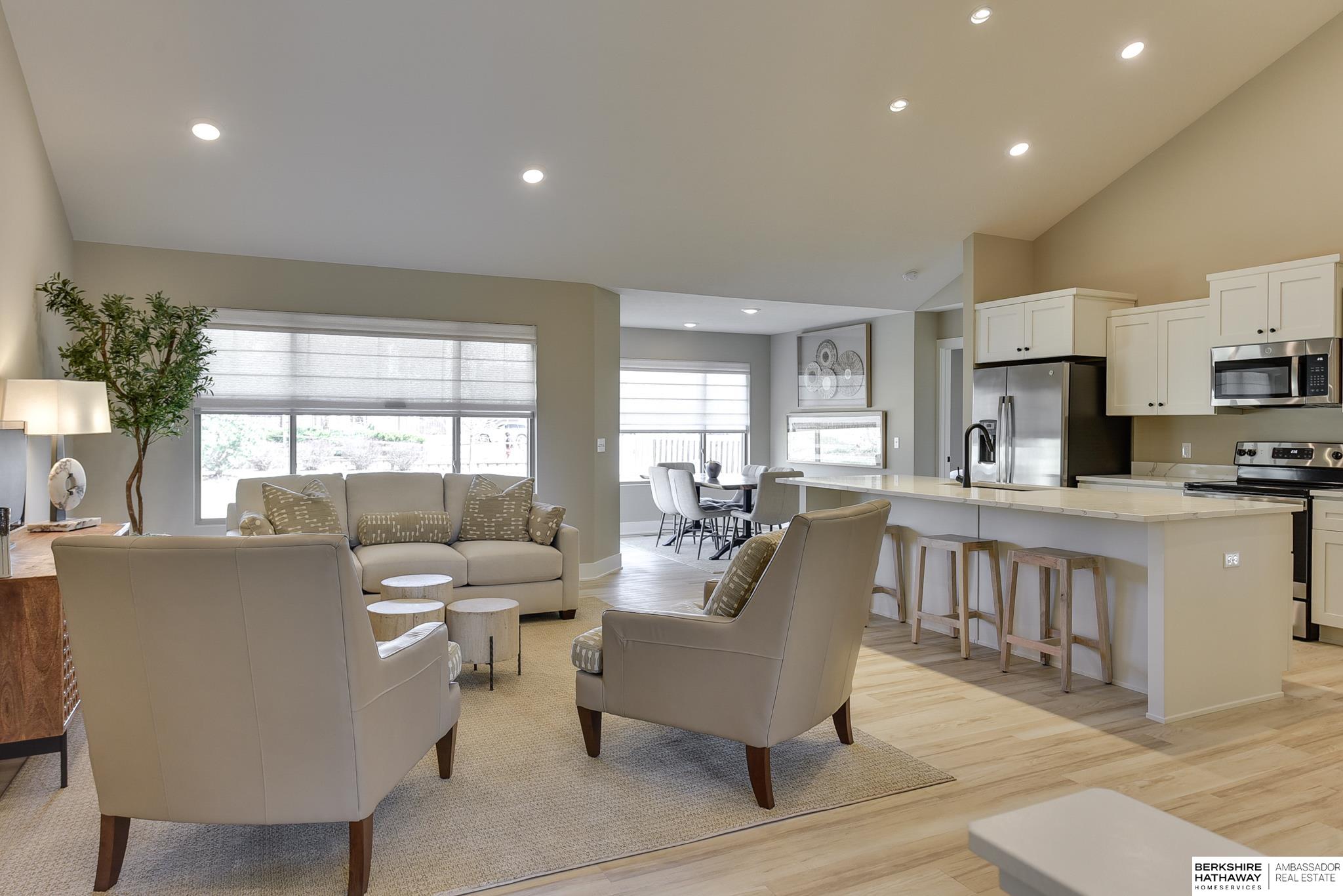 Elkhorn, Nebraska 68022, United States, 2 Bedrooms Bedrooms, ,2 BathroomsBathrooms,Residential,Active,125356