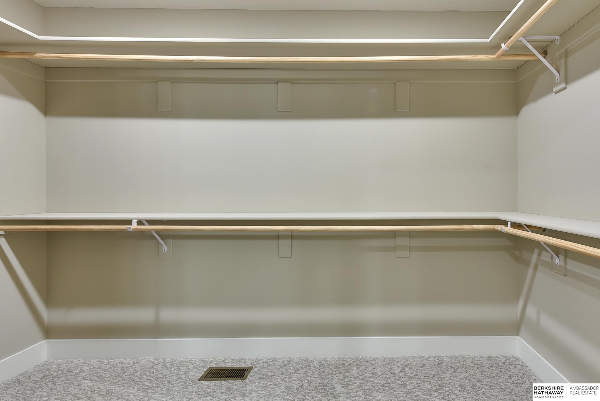 Elkhorn, Nebraska 68022, United States, 2 Bedrooms Bedrooms, ,2 BathroomsBathrooms,Residential,Active,125356