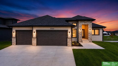 Photo of 11703 S 123rd Avenue, Papillion, NE 68046 (MLS # 22623771)