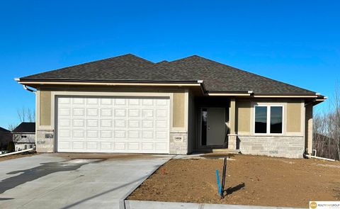 Photo of 14926 Hibbs Street, Bennington, NE 68007 (MLS # 22600135)