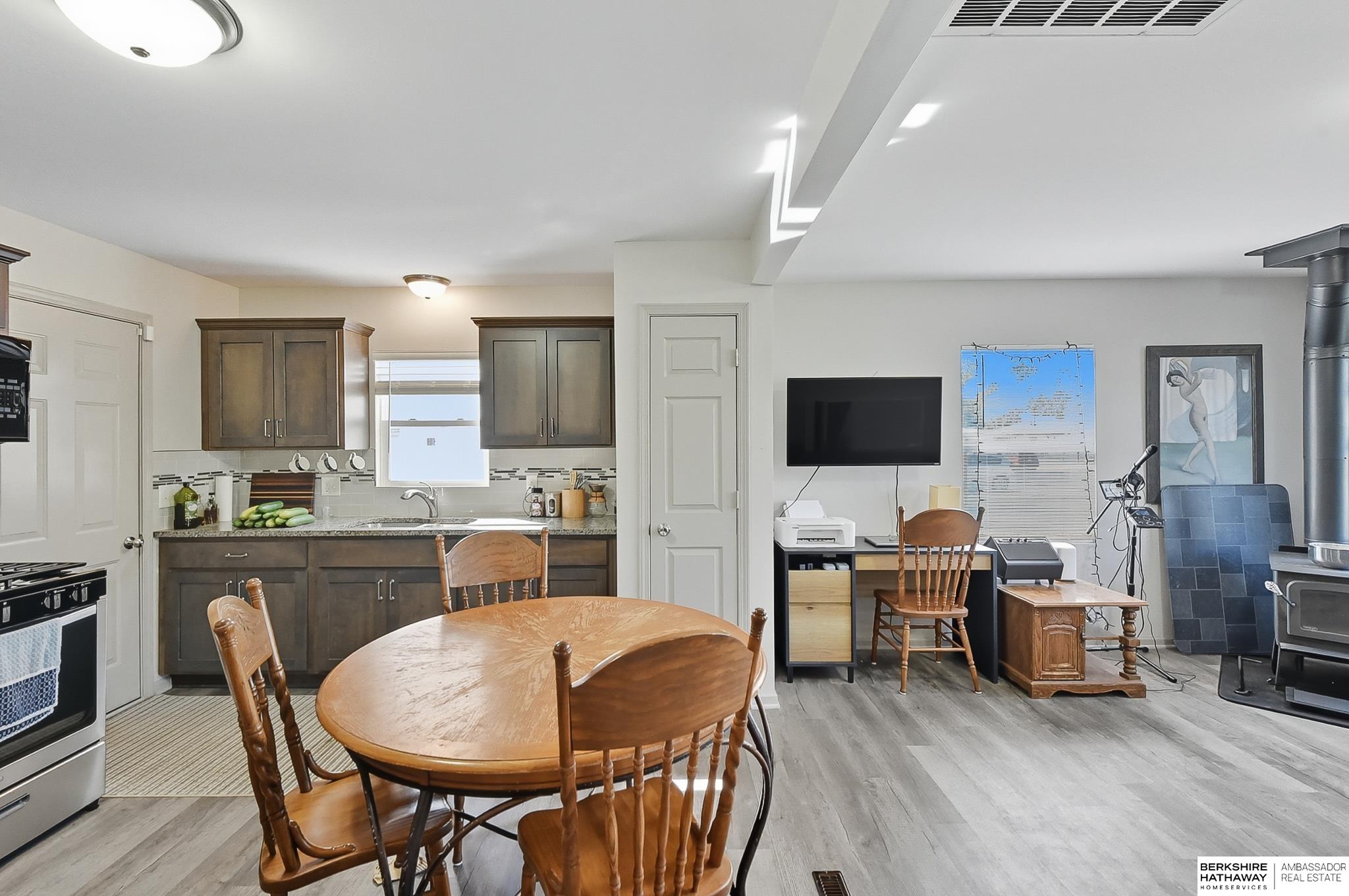 Omaha, Nebraska 68117, United States, 3 Bedrooms Bedrooms, ,1 BathroomBathrooms,Residential,Pending,236467