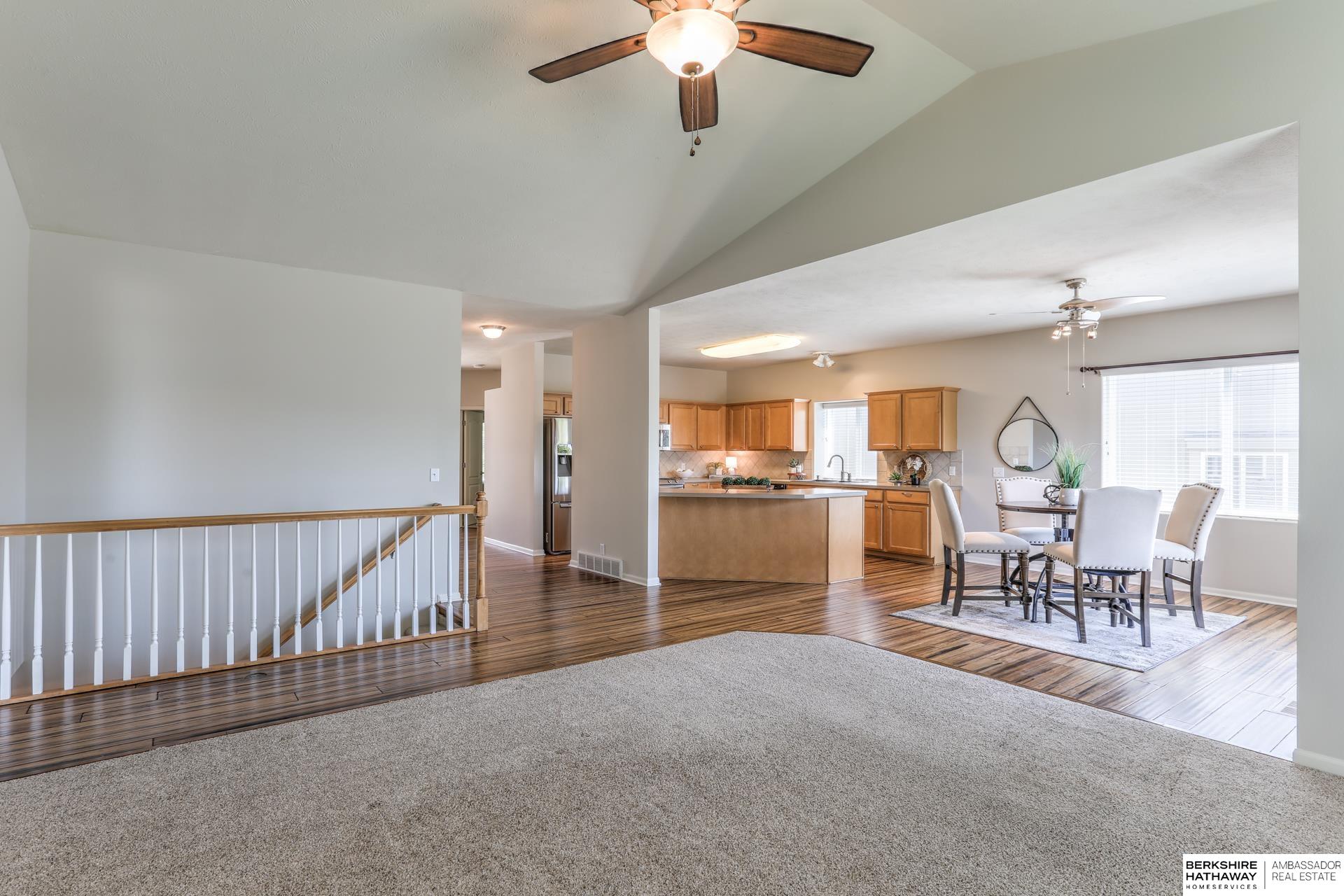 Omaha, Nebraska 68135, United States, 2 Bedrooms Bedrooms, ,2 BathroomsBathrooms,Residential,Active,159408