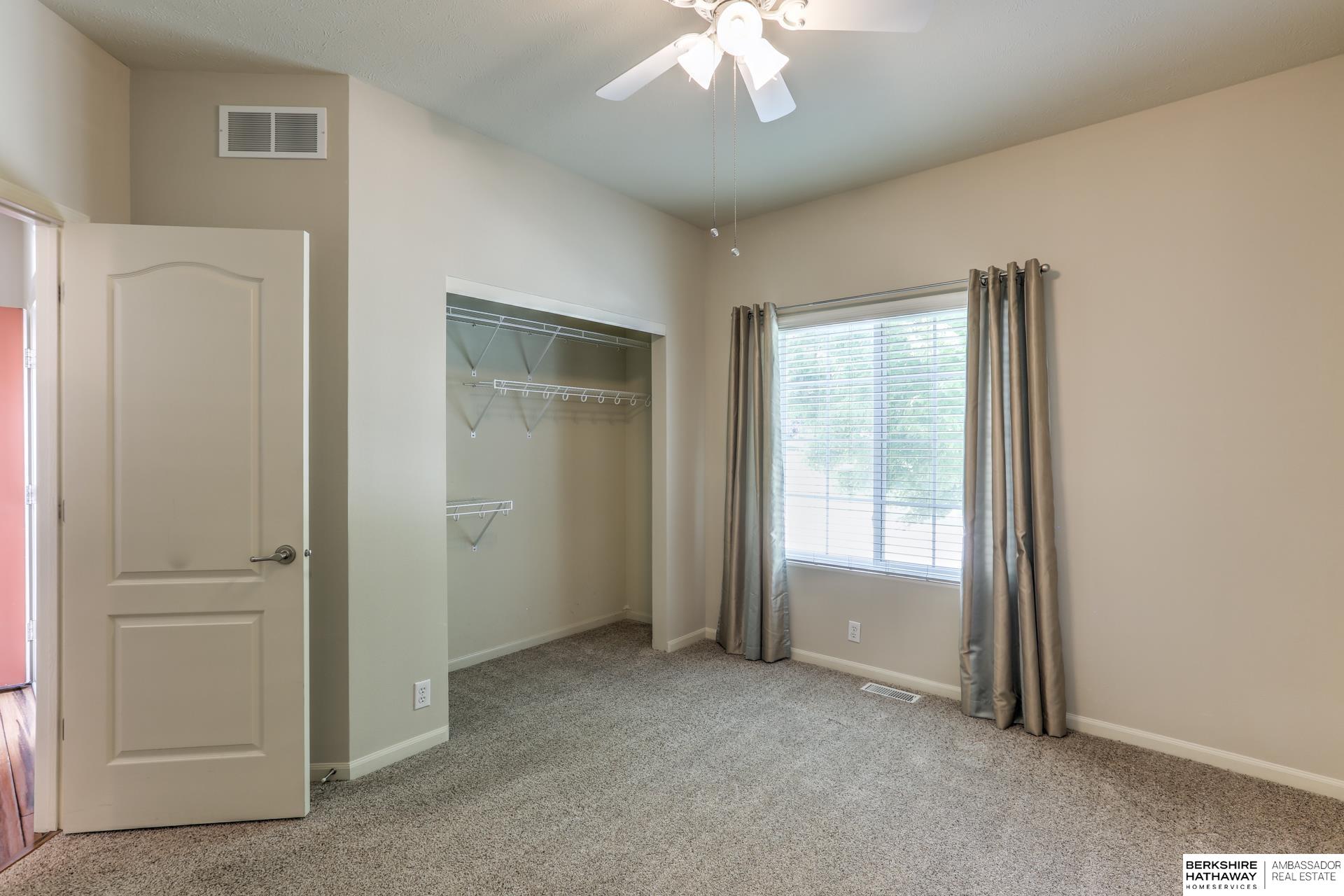 Omaha, Nebraska 68135, United States, 2 Bedrooms Bedrooms, ,2 BathroomsBathrooms,Residential,Active,159408