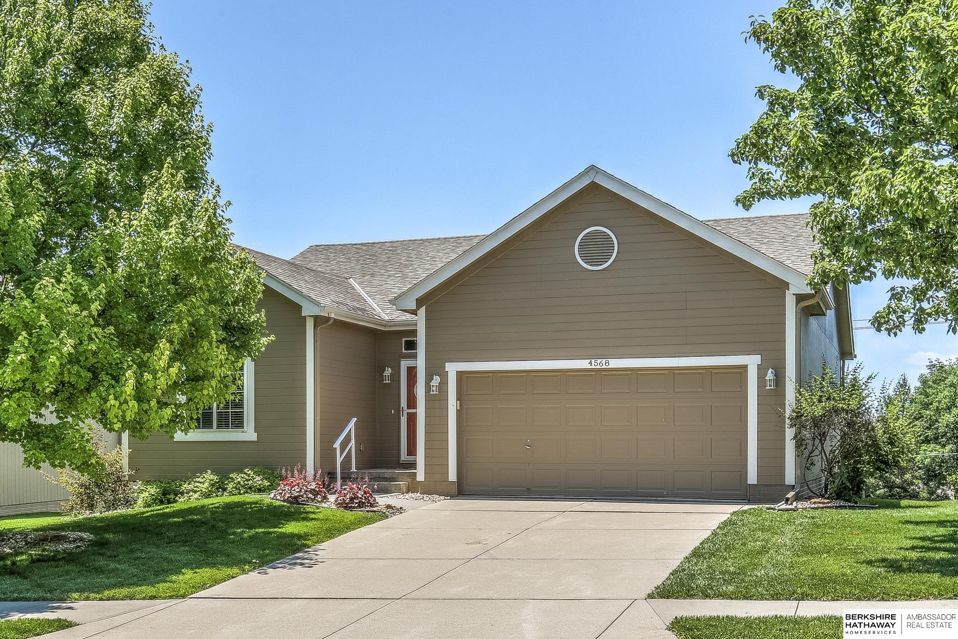 Omaha, Nebraska 68135, United States, 2 Bedrooms Bedrooms, ,2 BathroomsBathrooms,Residential,Active,159408