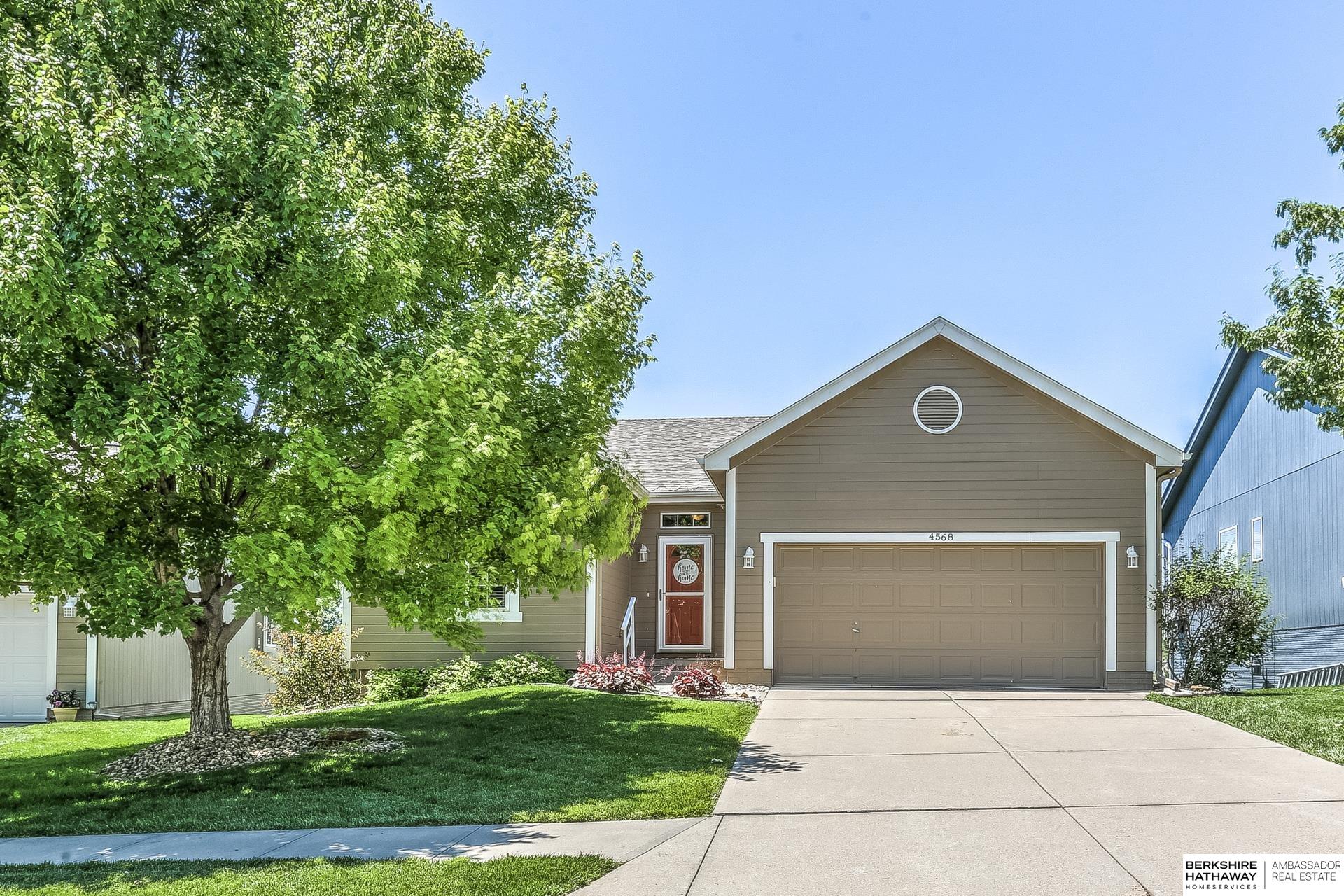 Omaha, Nebraska 68135, United States, 2 Bedrooms Bedrooms, ,2 BathroomsBathrooms,Residential,Active,159408