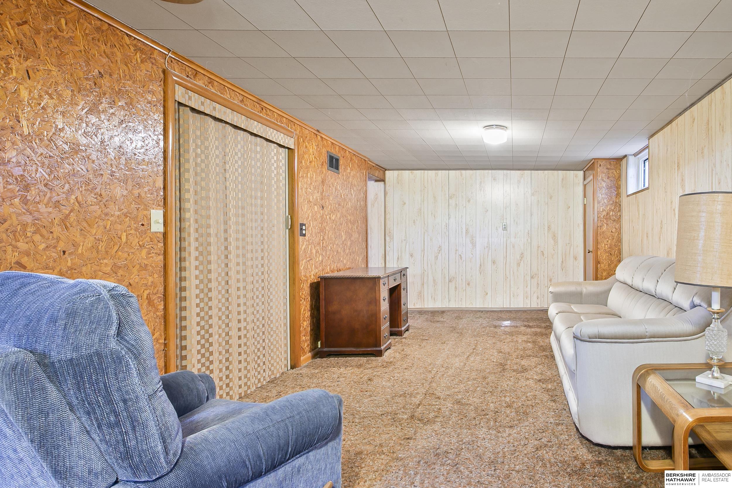 Lincoln, Nebraska 68506, United States, 2 Bedrooms Bedrooms, ,2 BathroomsBathrooms,Residential,Active,179872