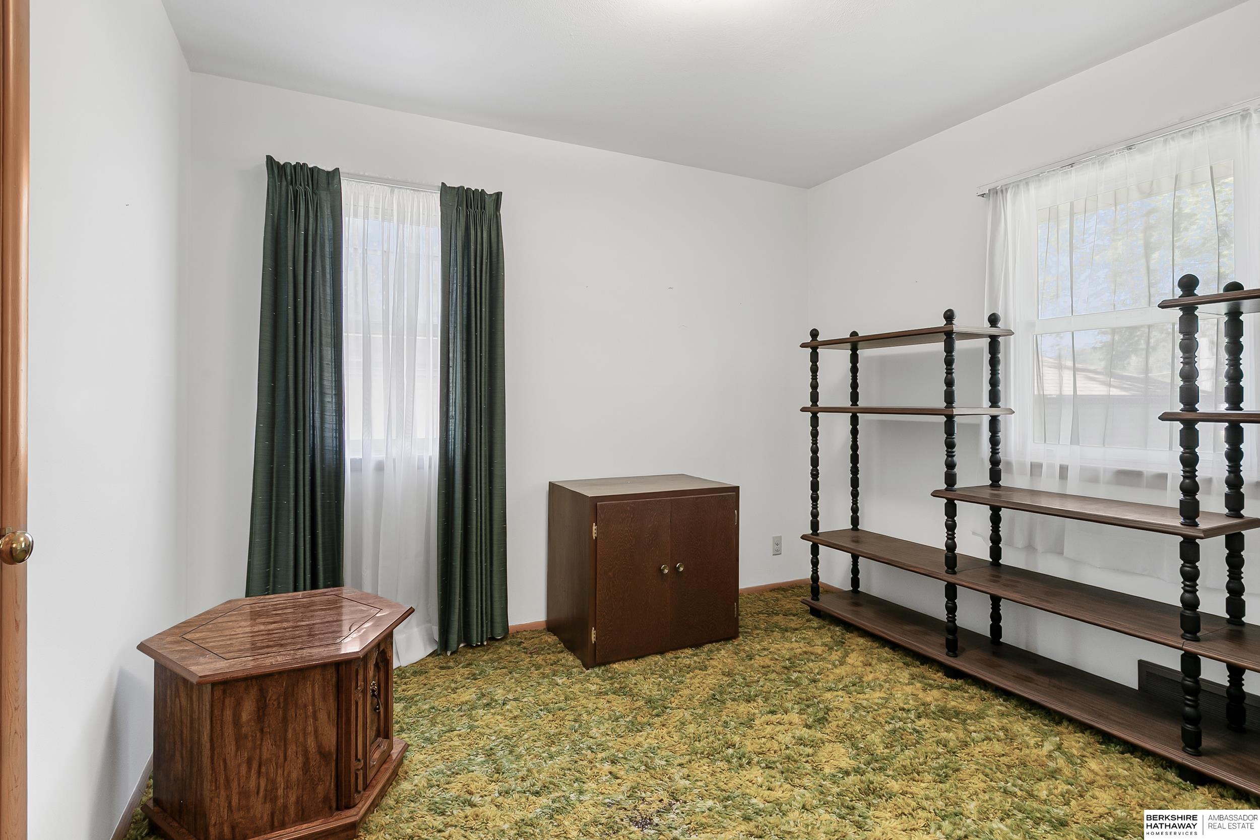 Lincoln, Nebraska 68506, United States, 2 Bedrooms Bedrooms, ,2 BathroomsBathrooms,Residential,Active,179872