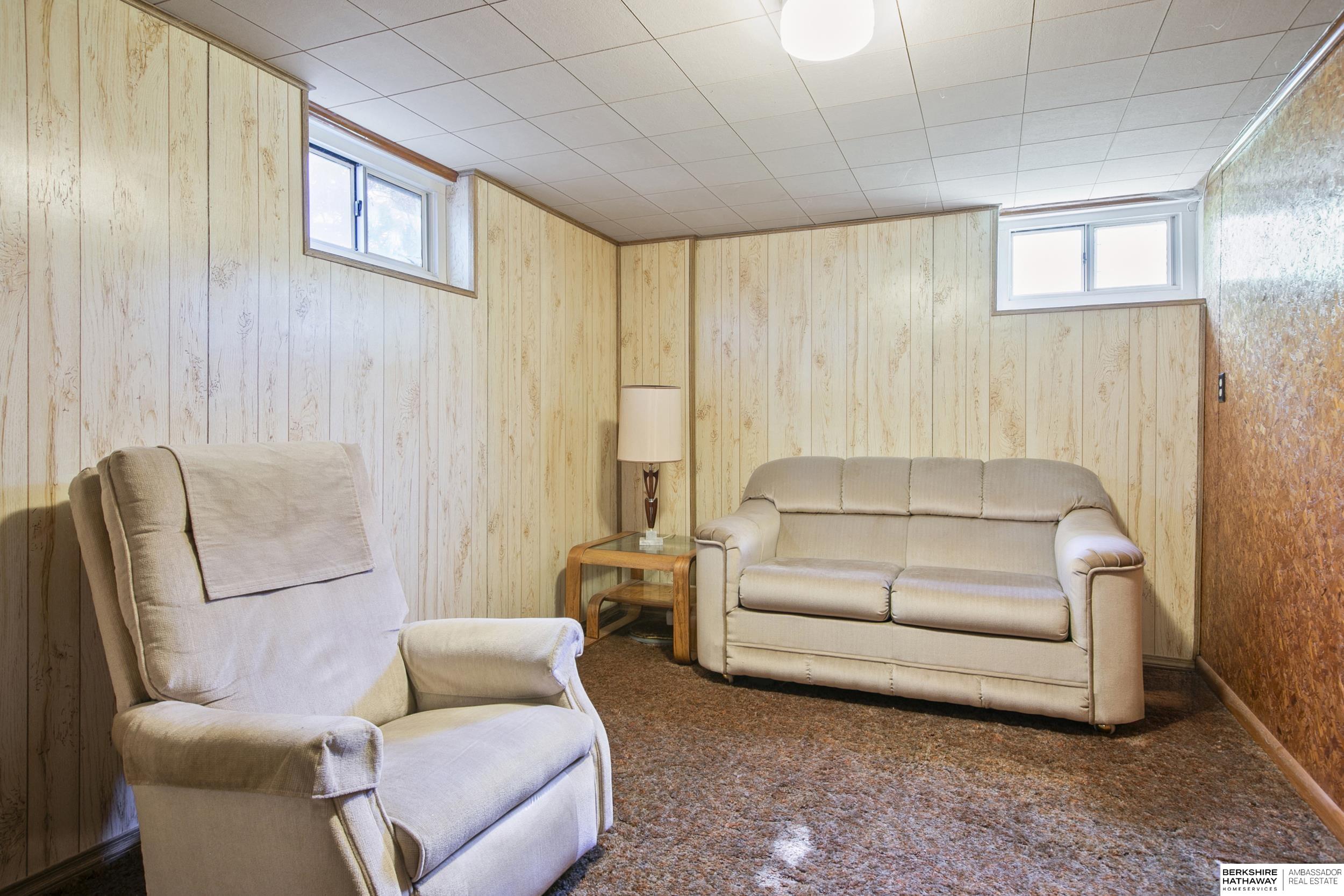 Lincoln, Nebraska 68506, United States, 2 Bedrooms Bedrooms, ,2 BathroomsBathrooms,Residential,Active,179872