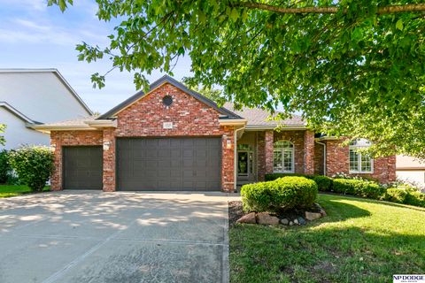 Photo of 19726 K Street, Omaha, NE 68135 (MLS # 22530981)