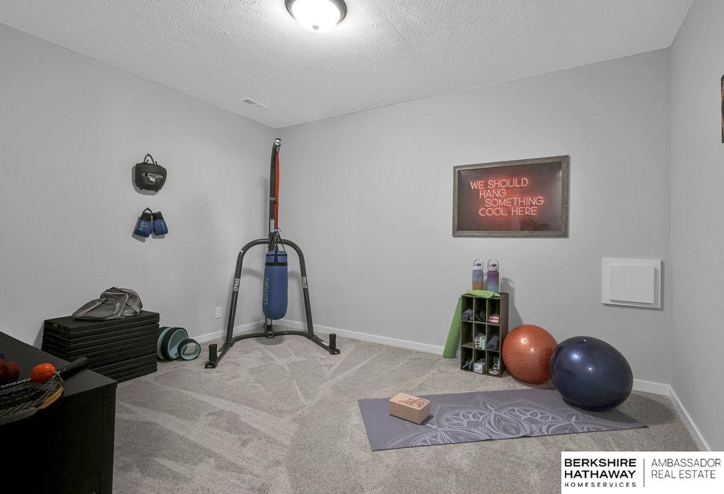 Elkhorn, Nebraska 68022, United States, 5 Bedrooms Bedrooms, ,3 BathroomsBathrooms,Residential,Active,168520