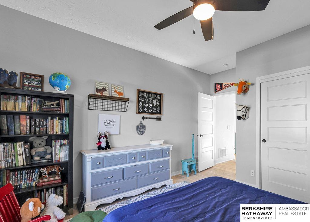 Elkhorn, Nebraska 68022, United States, 5 Bedrooms Bedrooms, ,3 BathroomsBathrooms,Residential,Active,168520