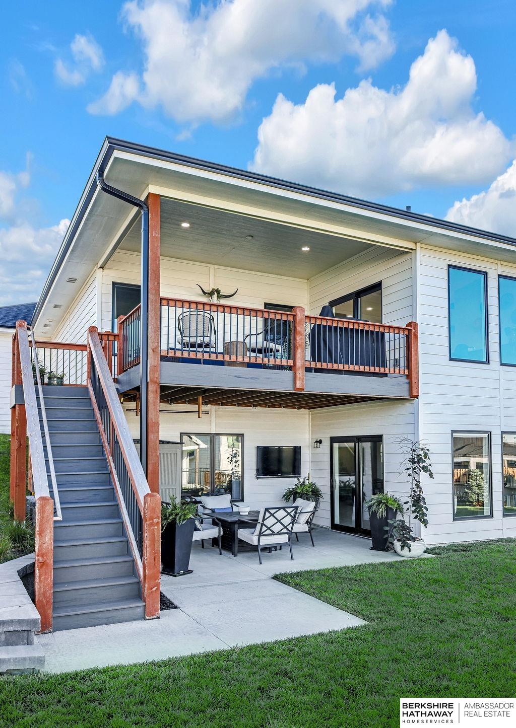 Elkhorn, Nebraska 68022, United States, 5 Bedrooms Bedrooms, ,3 BathroomsBathrooms,Residential,Active,168520