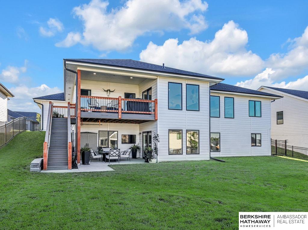 Elkhorn, Nebraska 68022, United States, 5 Bedrooms Bedrooms, ,3 BathroomsBathrooms,Residential,Active,168520