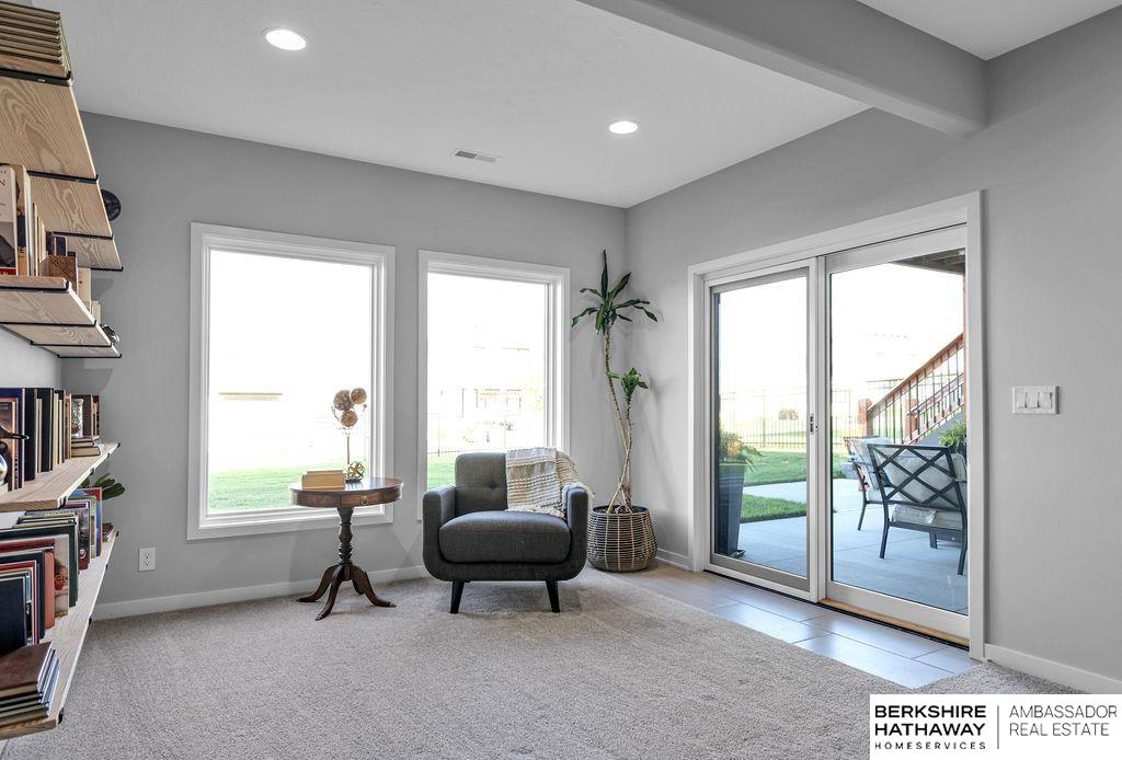 Elkhorn, Nebraska 68022, United States, 5 Bedrooms Bedrooms, ,3 BathroomsBathrooms,Residential,Active,168520